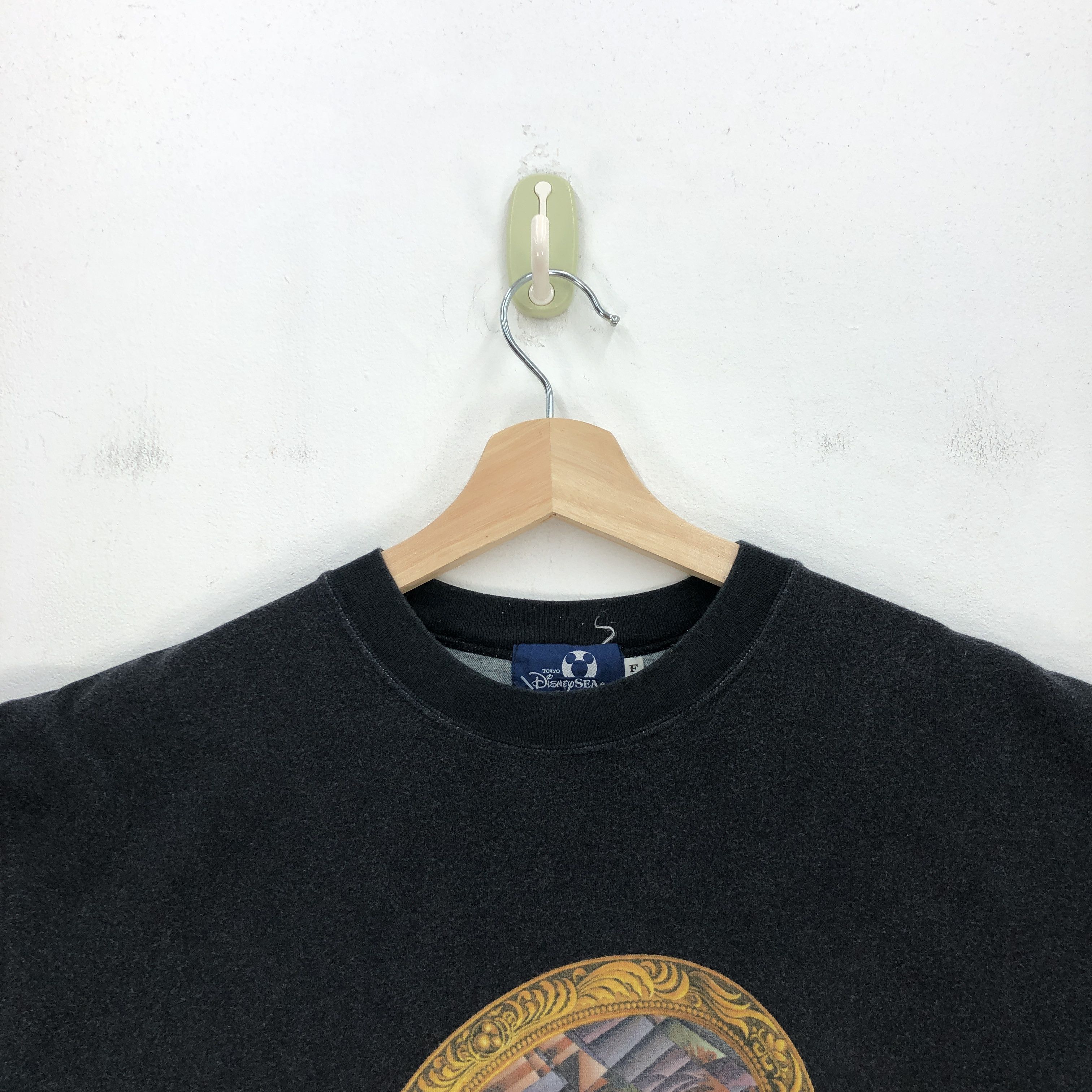 Cartoon Network Vintage Y2K Cartoon Tshirt Disney Chip & Dale Crewneck Tees Size US M / EU 48-50 / 2 - 5 Thumbnail