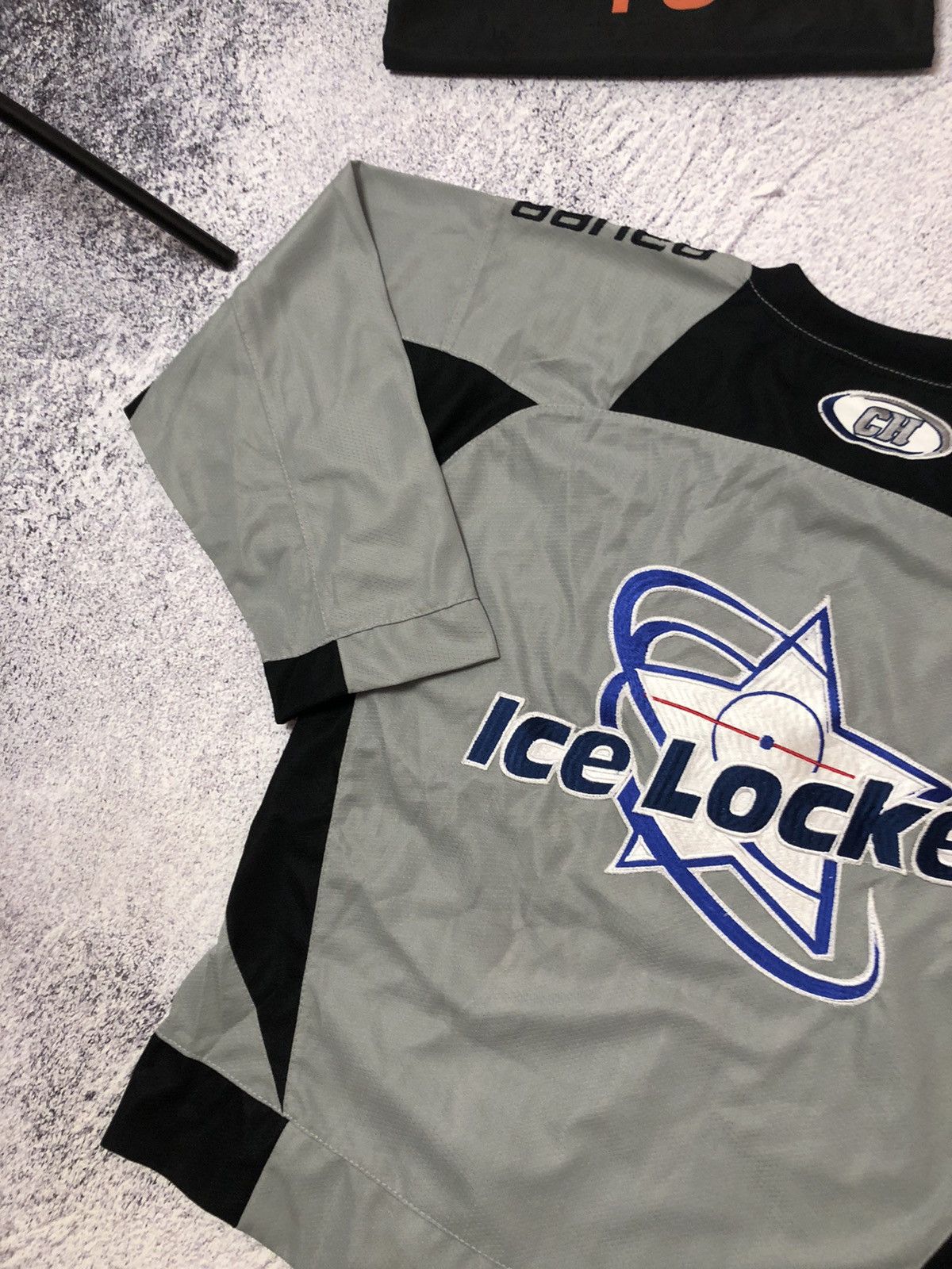 NHL × Vintage Vintage hockey jersey size M y2k sport Size US M / EU 48-50 / 2 - 8 Thumbnail