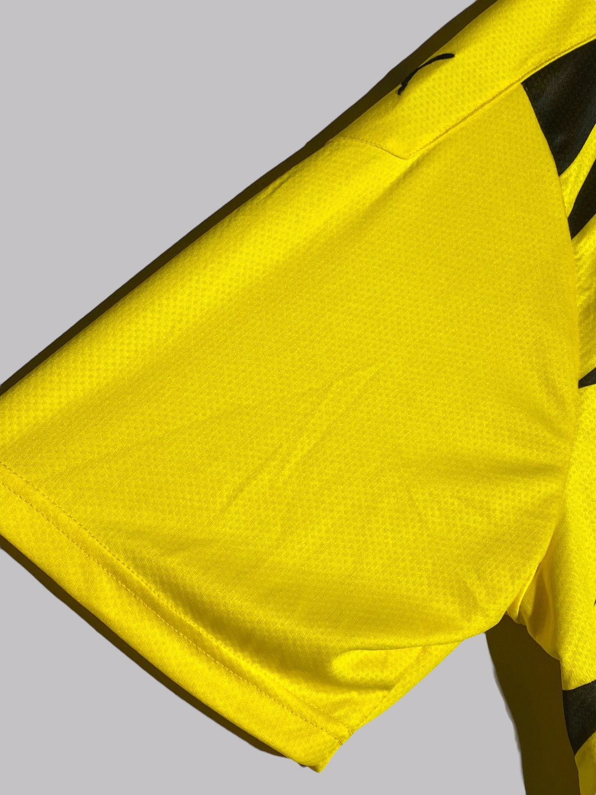 Puma #22 Bellingham Borussia Dortmund BVB Football Shirt Bloke Size US XXL / EU 58 / 5 - 9 Thumbnail