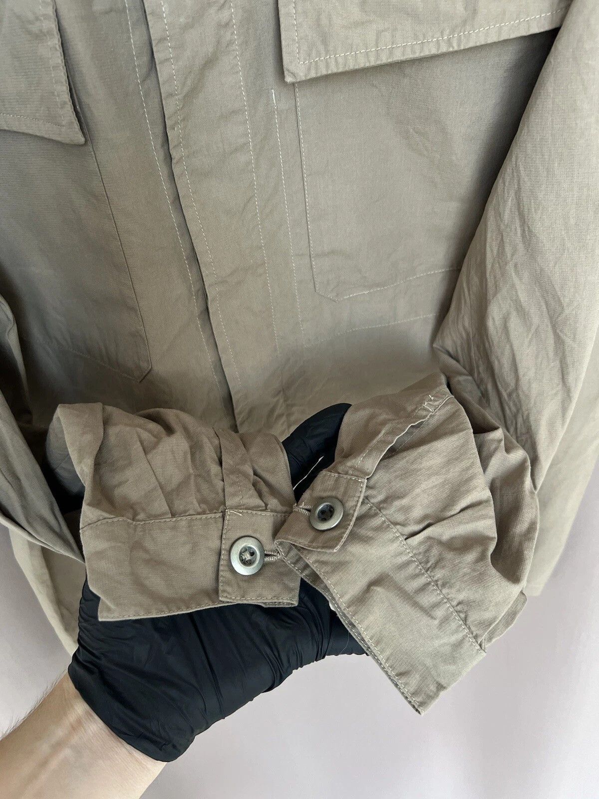 Universal Works Universal Works Button Shirt Mens Size M Beige Overshirt Size US M / EU 48-50 / 2 - 11 Thumbnail