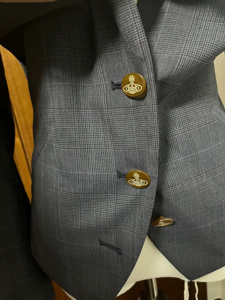 Vivienne Westwood Vivienne Westwood Wear a suit with a three-button vase Size XS / US 0-2 / IT 36-38 - 2 Thumbnail
