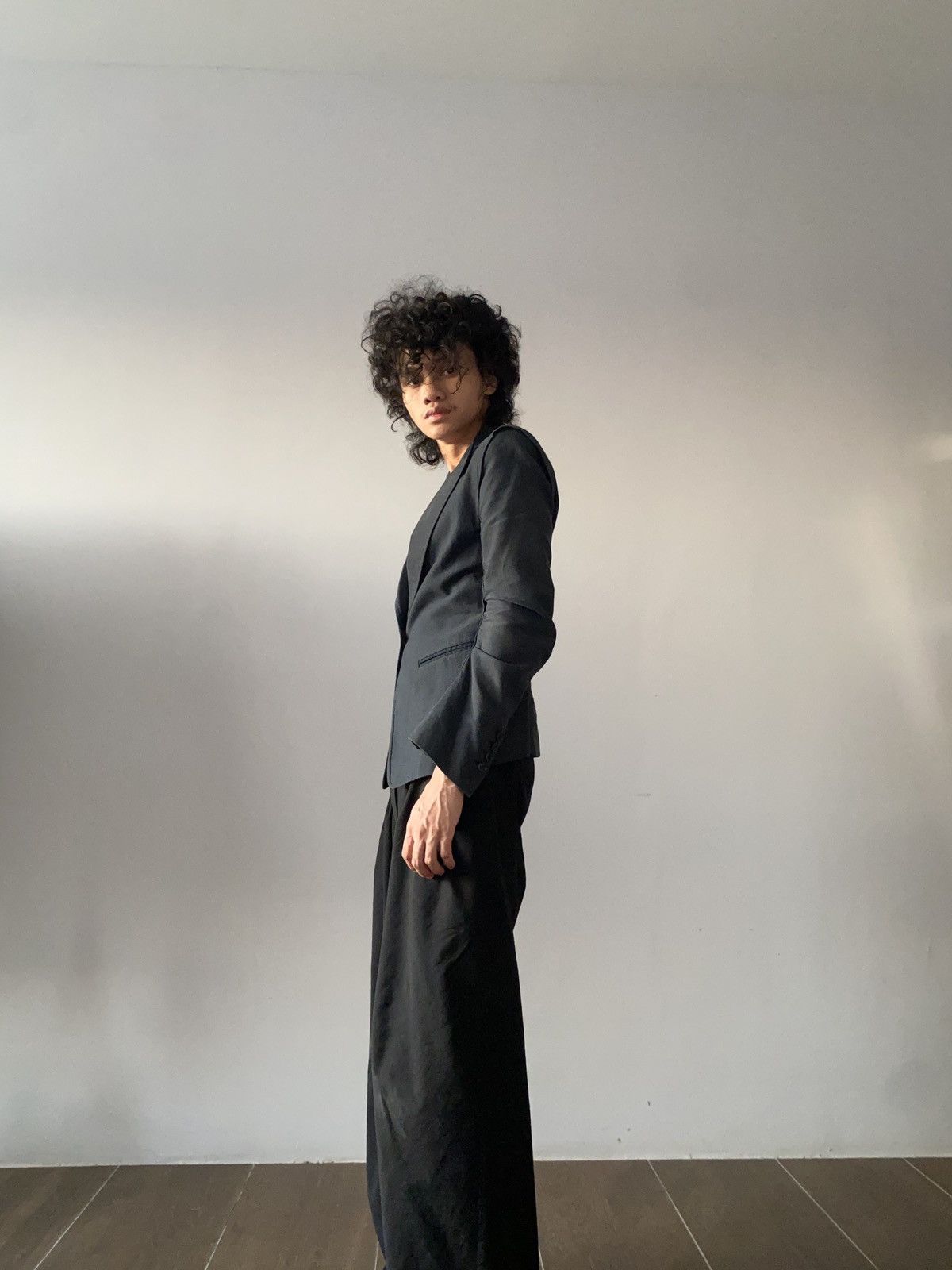 Ann Demeulemeester SS97 Ann Demeulemeester twisted sleeve blazer Size S / US 4 / IT 40 - 5 Thumbnail