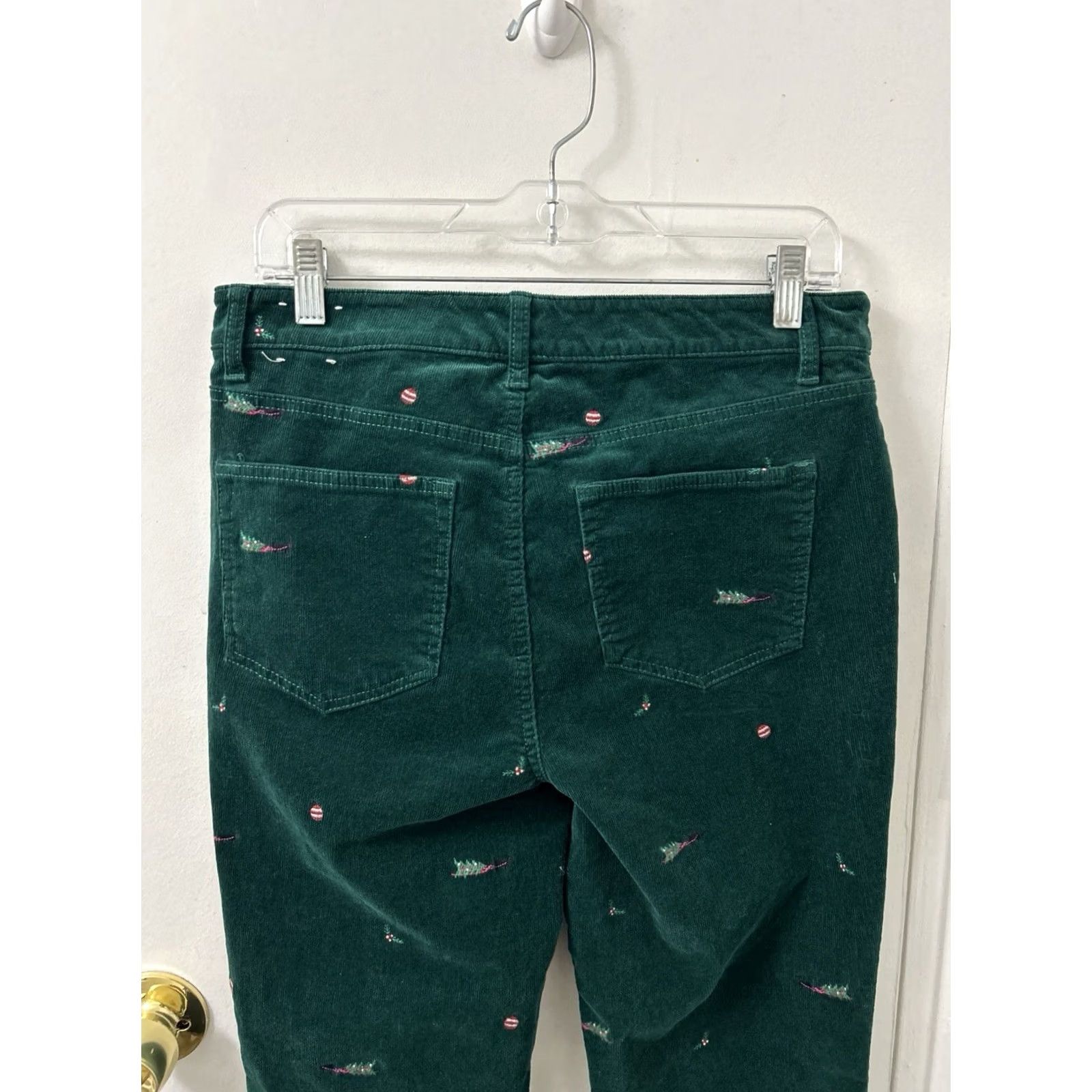 Talbots VINTAGE Talbots Pants Womens 10P Green Corduroy Straight Leg Christmas Embroidered Size 32" / US 10 / IT 46 - 7 Thumbnail