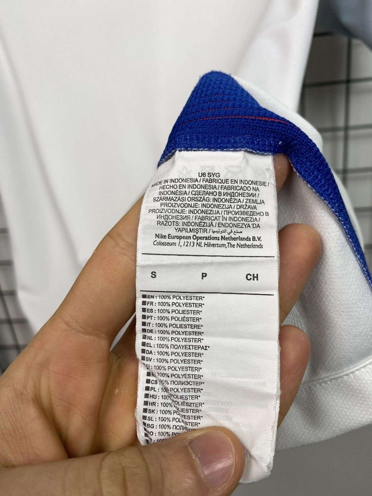 Nike England national team 2016Nike soccer jersey S size football Size US S / EU 44-46 / 1 - 12 Thumbnail