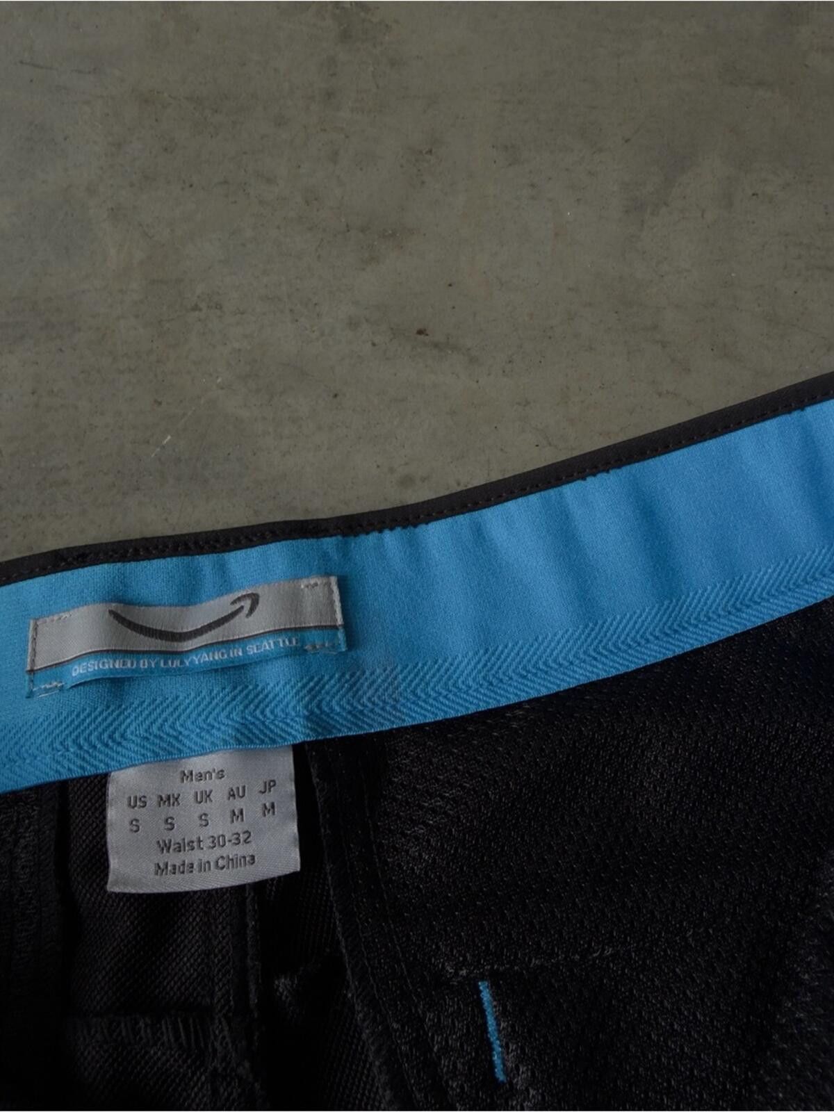 Other Men’s Cargo Pants / Utility Tech / Black Blue Accent Size US 30 / EU 46 - 3 Thumbnail