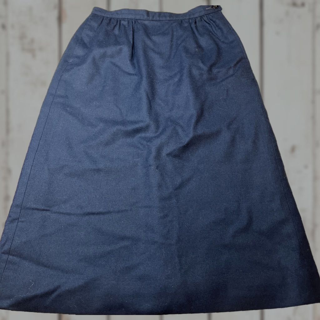 Pendleton VINTAGE Pendleton Skirt Wool Midi Pleated Button Waist Side Slit 6P Petite Women Blues? Size 28" / US 6 / IT 42 - 1 Thumbnail
