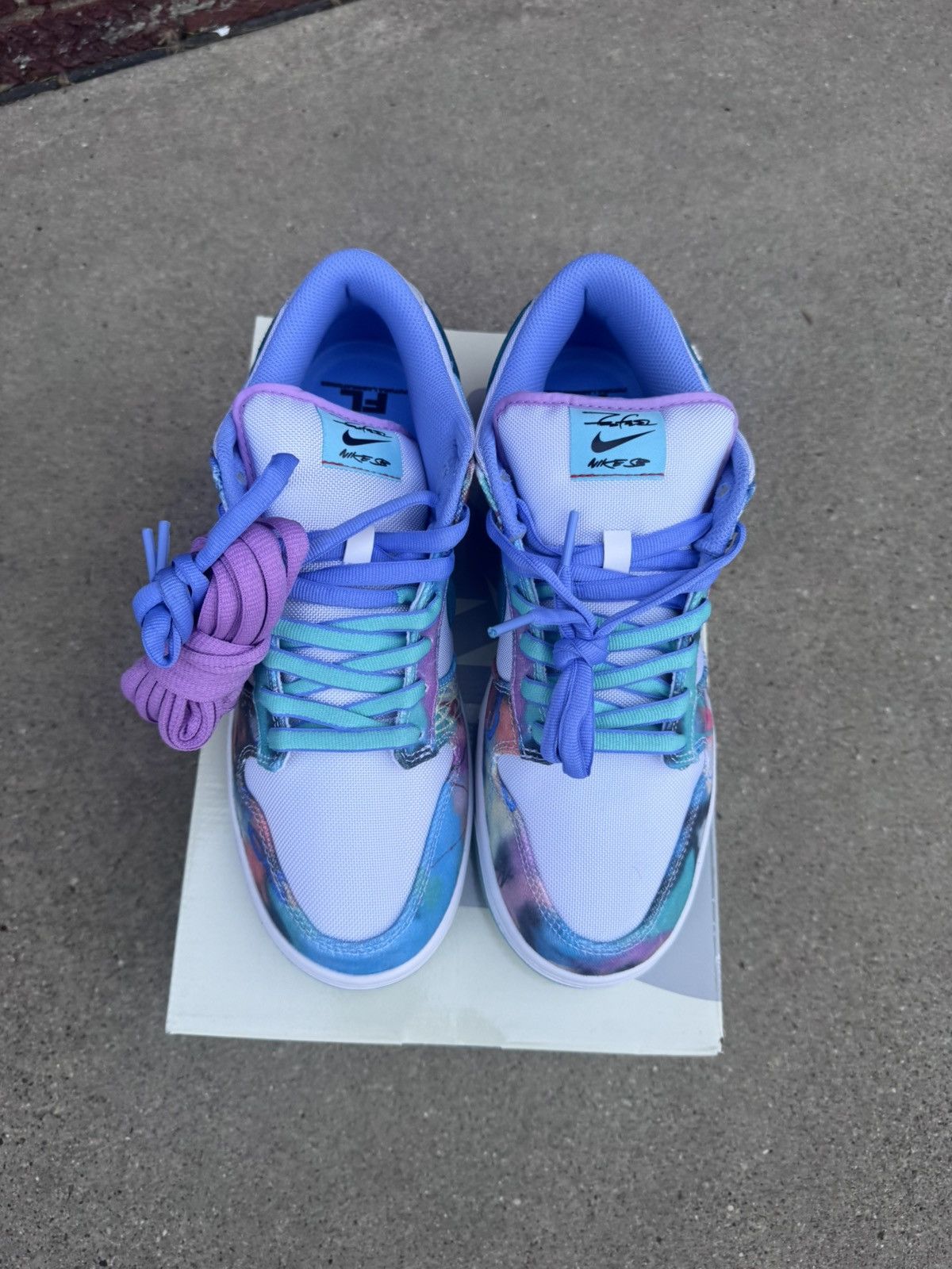 Nike Dunk low “ futura “ Size US 10 / EU 43 - 19 Thumbnail