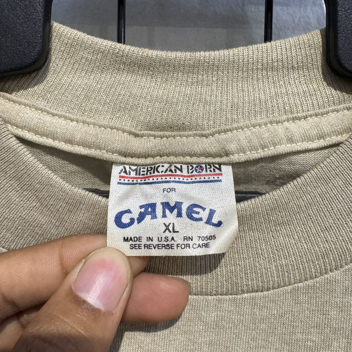Other VINTAGE 1992 Camel Cigarettes Military camo Pocket Tee Size US XL / EU 56 / 4 - 2 Thumbnail