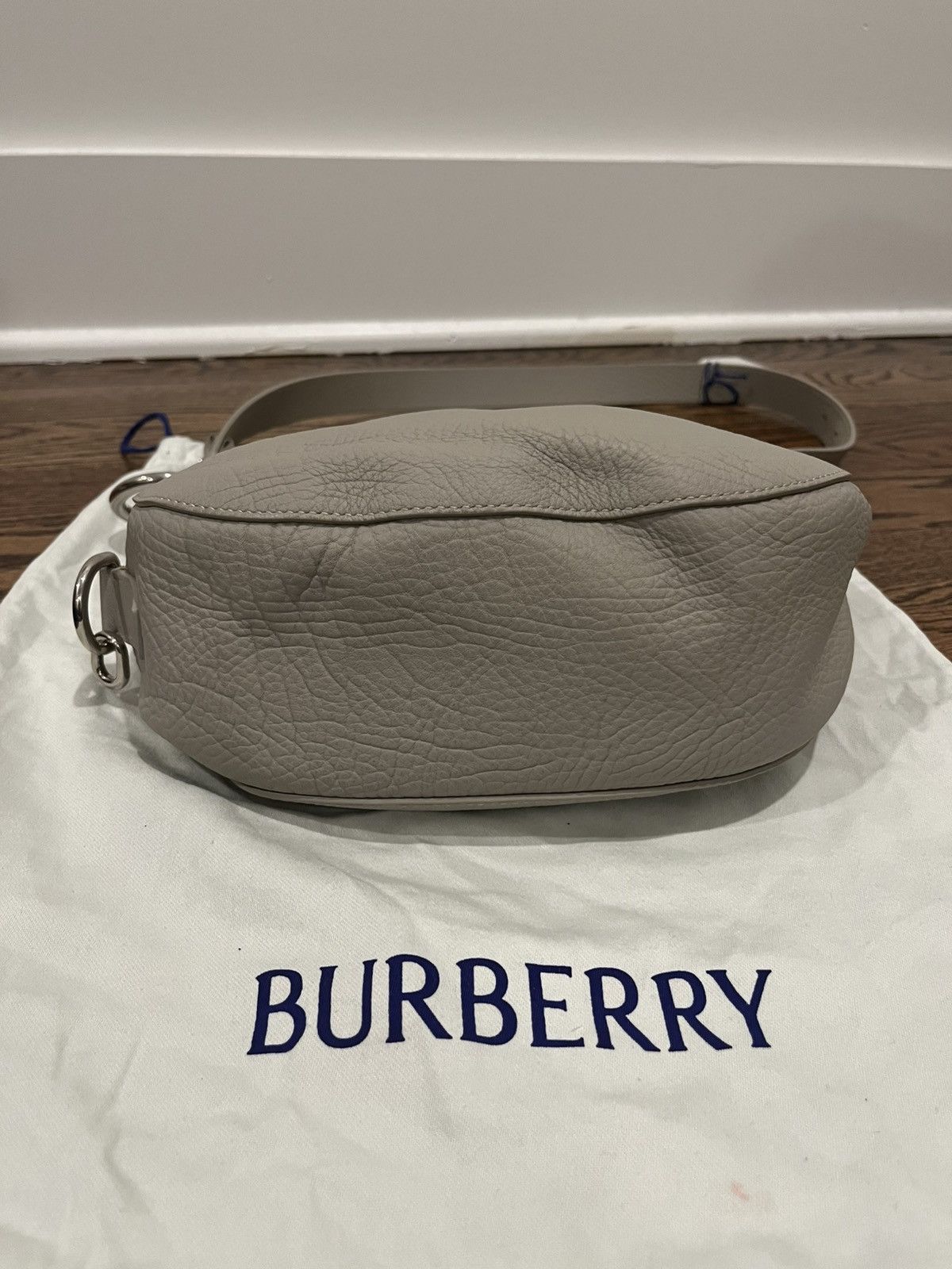 Burberry Burberry Small Knight Bag Size ONE SIZE - 15 Thumbnail