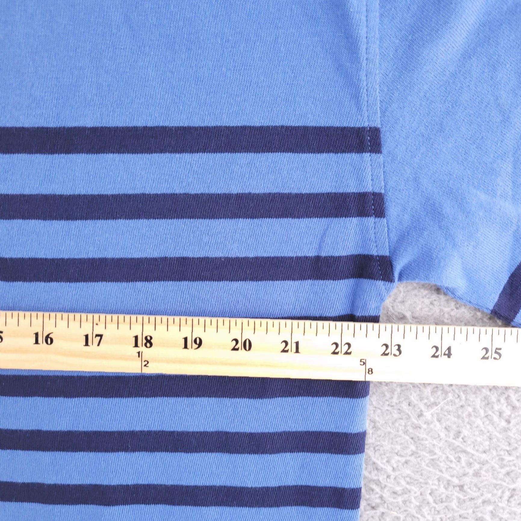 J.Crew J.CREW Sweater Womens Small Blue Stripe Pullover Flare Sleeves Oversized Slouchy V-Neck Knit Pattern: Striped Jeans Shirt? Size S / US 4 / IT 40 - 7 Thumbnail