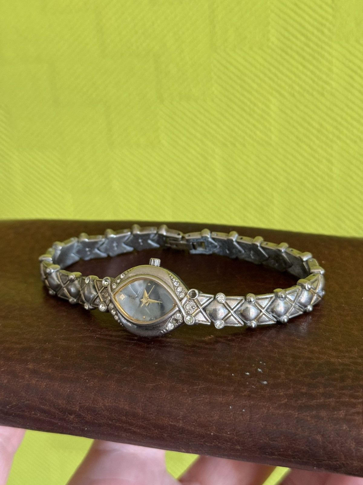 Japanese Brand × Vintage 🌹Vintage Japanese brand Q&Q awesome 90s watch Size ONE SIZE - 5 Thumbnail