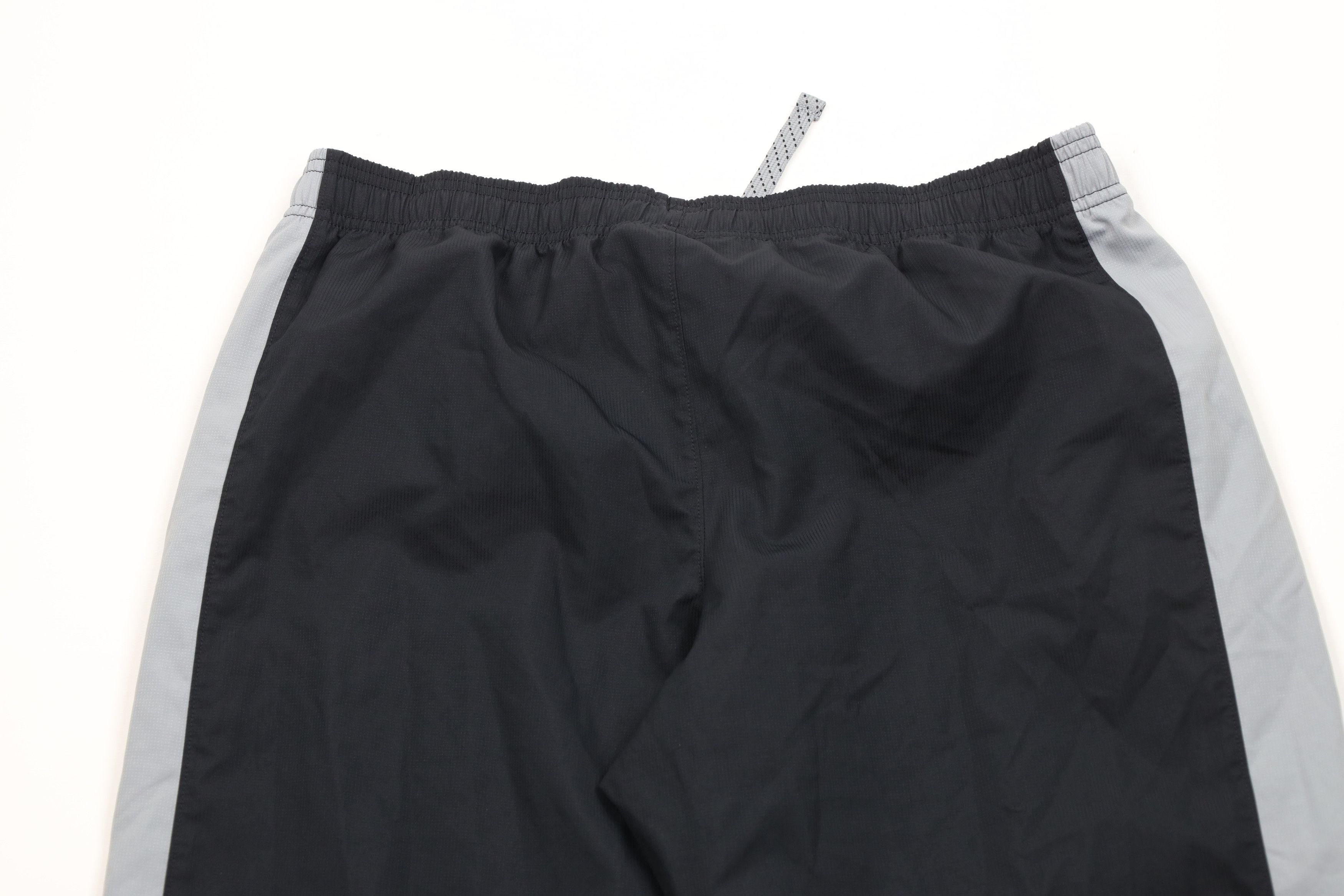 Under Armour Under Armour Color Block Lined Wide Leg Windbreaker Pants Size US 34 / EU 50 - 13 Thumbnail