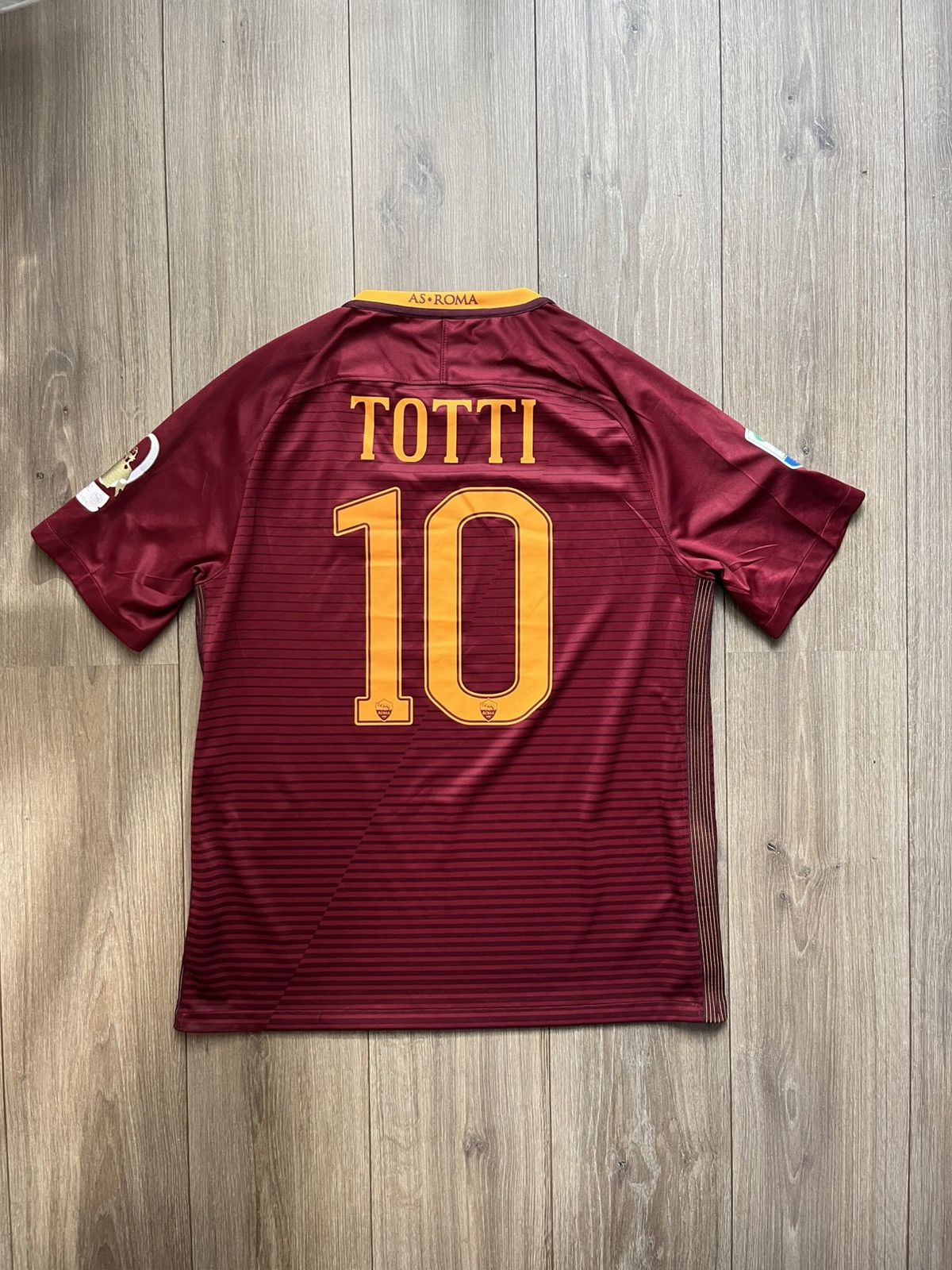 Nike 2016-17 Roma Away Shirt Totti #10 - 9/10 - L
