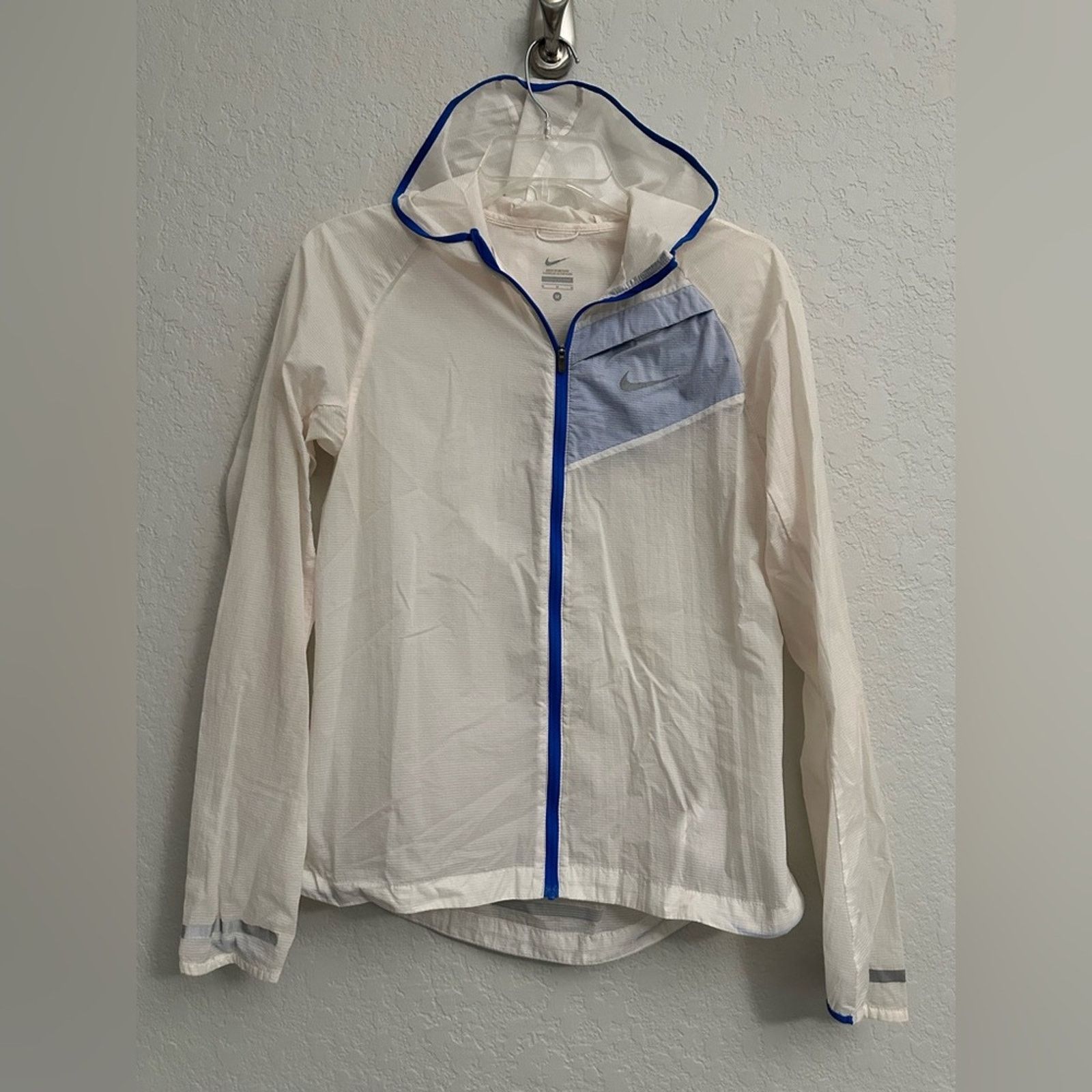 Nike Nike Impossibly Light Running Jacket Womens M WHITE BLUE Size M / US 6-8 / IT 42-44 - 1 Thumbnail