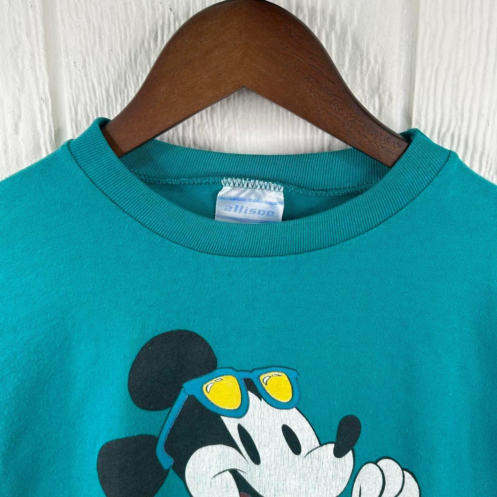 Disney Vintage 80’s Classic Mickey Mouse Summer Tee Size Medium Size US M / EU 48-50 / 2 - 2 Thumbnail