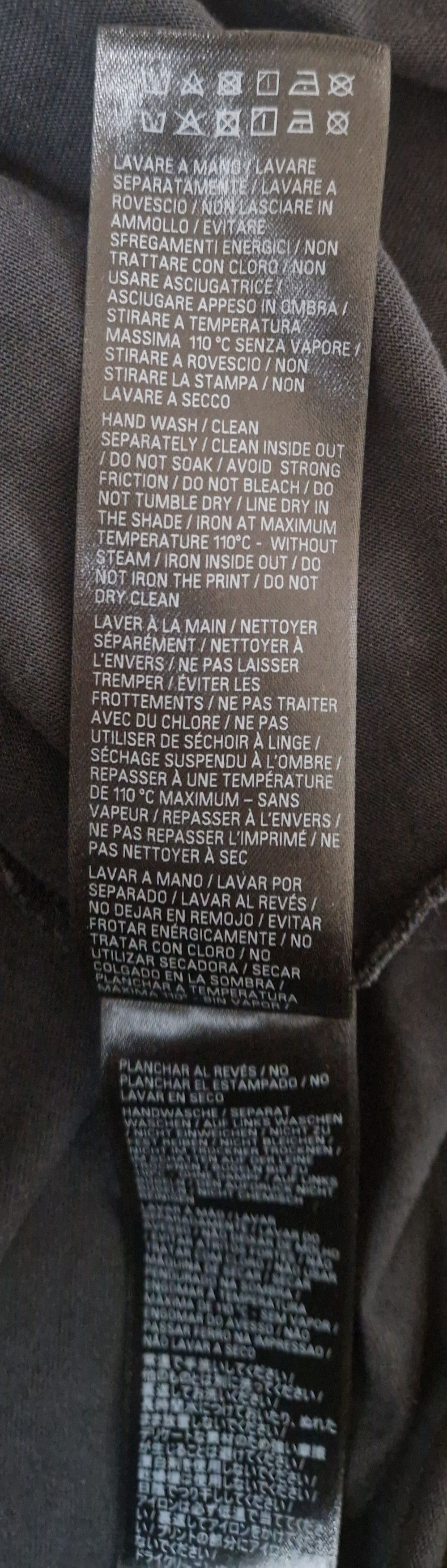 Balenciaga Tape Type T-Shirt Size US L / EU 52-54 / 3 - 10 Thumbnail