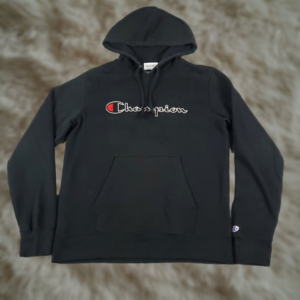 Champion VINTAGE Champion Hoodie Pullover Mens Medium Black Casual Sweatshirt All Seasons Gym & Training Size US M / EU 48-50 / 2 - 1 Thumbnail