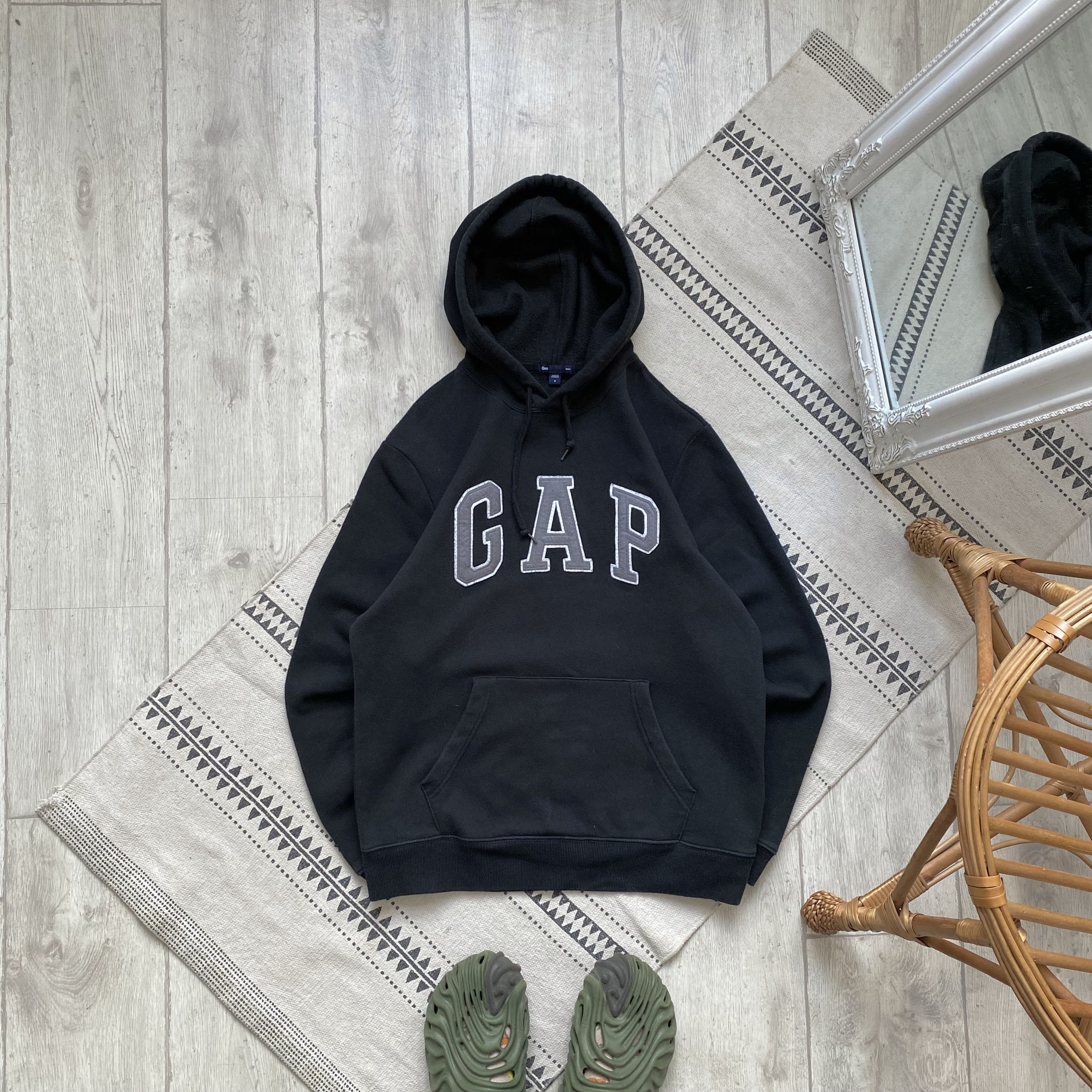 Gap 🕷️Vintage 00s GAP hoodie Black Y2K center logo Size US S / EU 44-46 / 1 - 1 Thumbnail