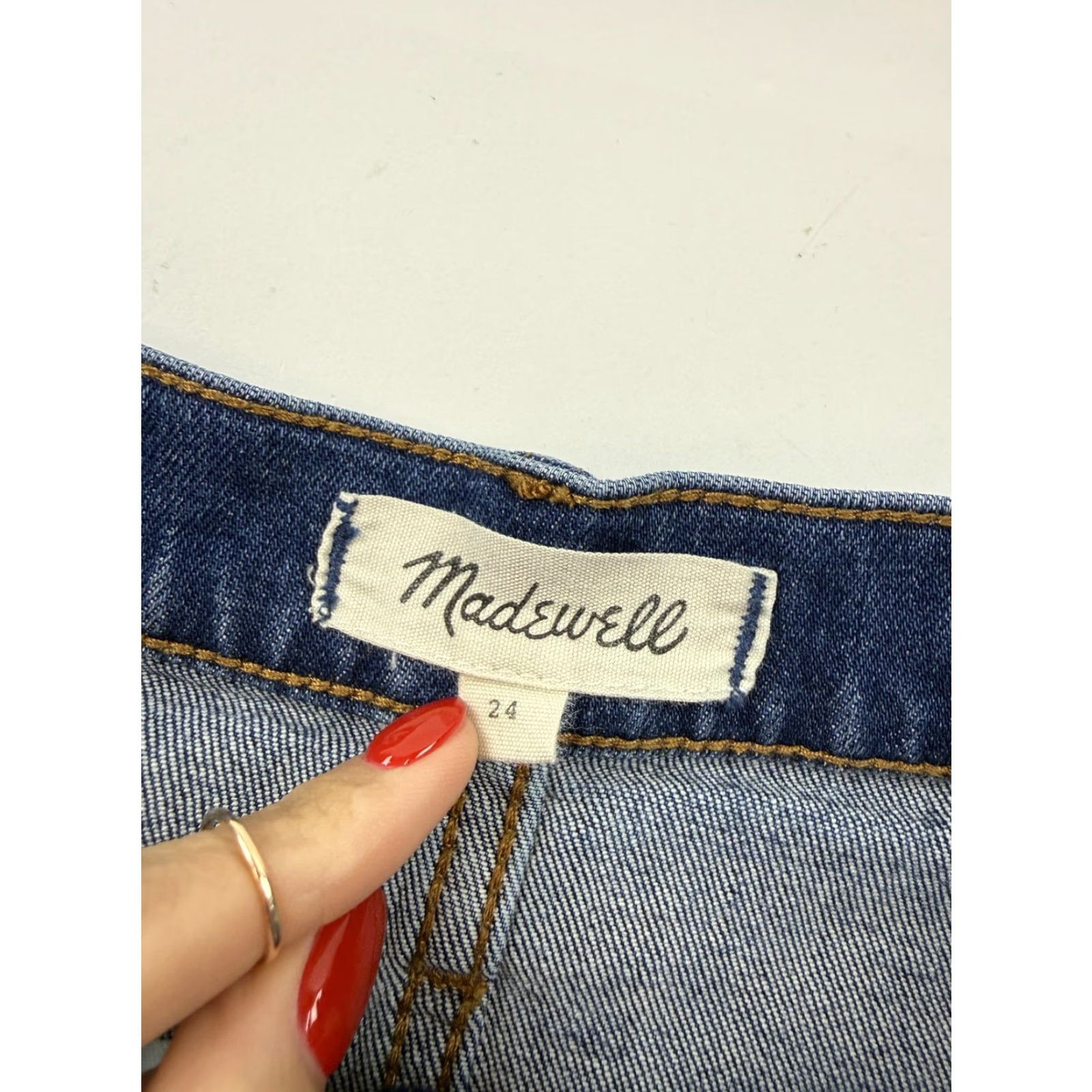 Madewell Madewell Shorts Womens 24 Blue Denim Cutoff Raw Hem Stretch 5 Pocket Casual Continuous Size 42" / US 20 - 3 Thumbnail