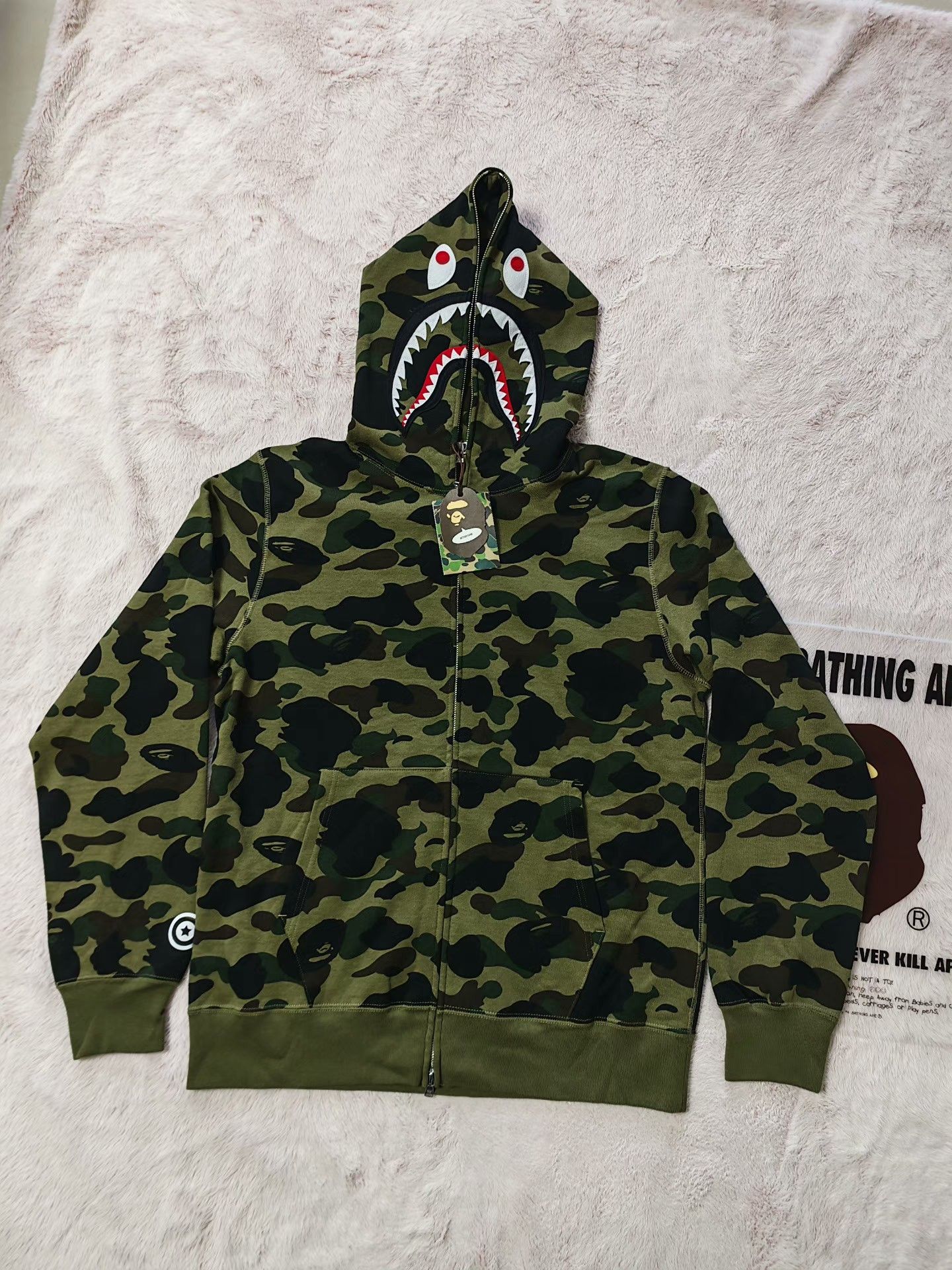 Bape Bape Green Light Jacket XXL Men Size US XXL / EU 58 / 5 - 1 Thumbnail