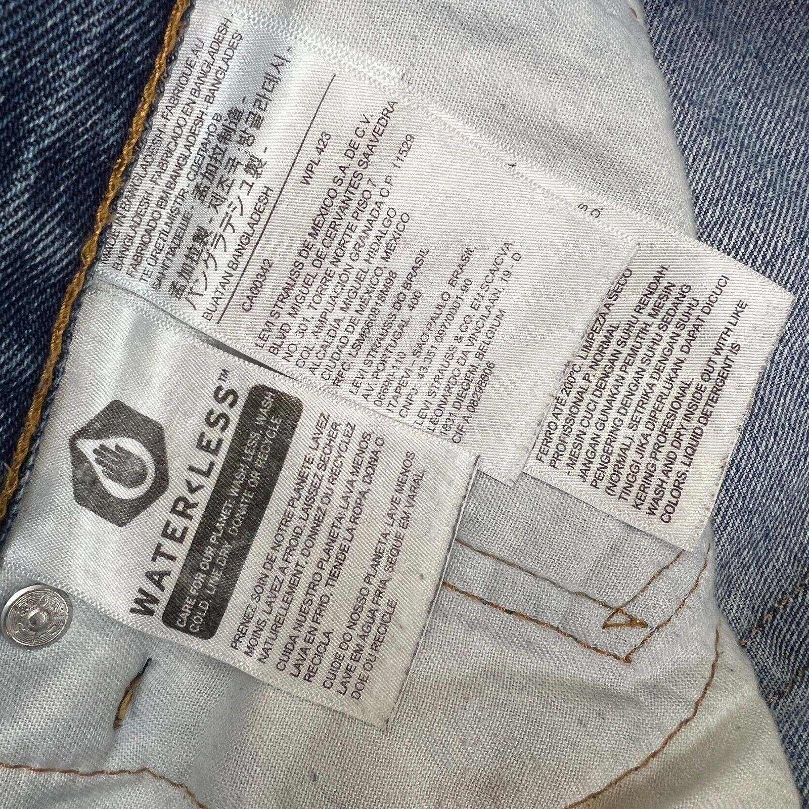 Levi's × Vintage Levi's 516 Jeans 34x28 Straight Leg Distressed Denim Pants Size US 34 / EU 50 - 10 Thumbnail