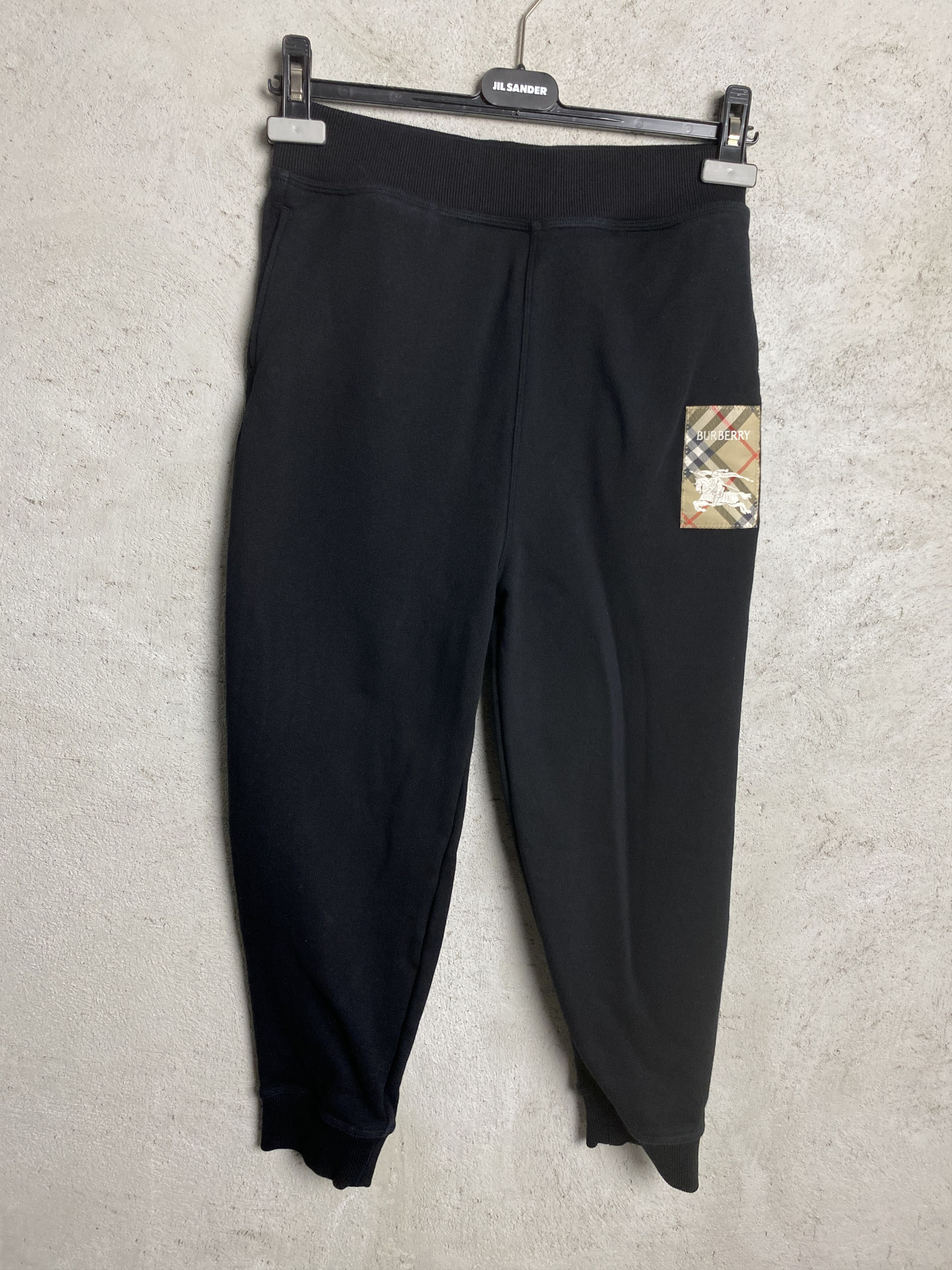 Burberry Burberry Kids logo patch sweatpants joggers Size US 26 / EU 42 - 1 Thumbnail