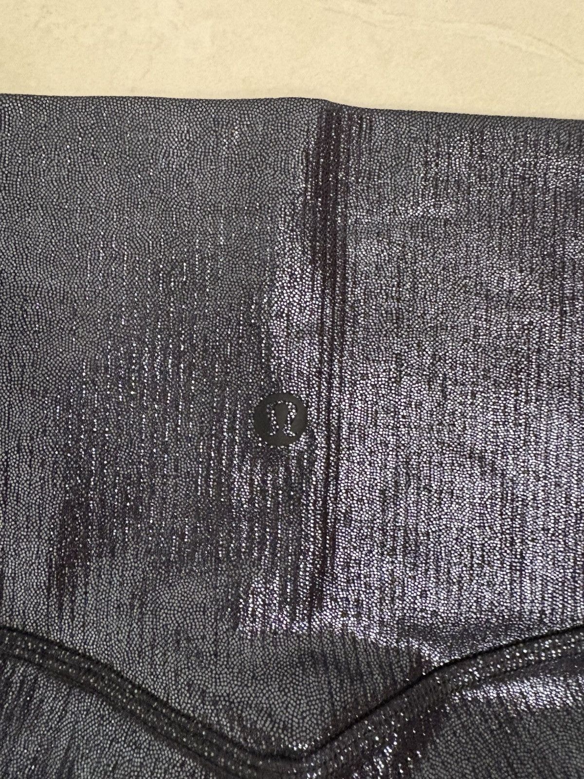 Lululemon Lululemon Align Rib HR 28’’ Radiate Foil Black Night Size 8 Size 30" / US 8 / IT 44 - 7 Thumbnail