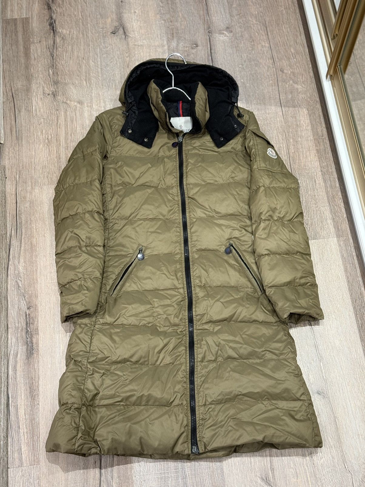 Moncler Moncler Moka Down Jacket vintage Rare Coat Size S / US 4 / IT 40 - 3 Thumbnail