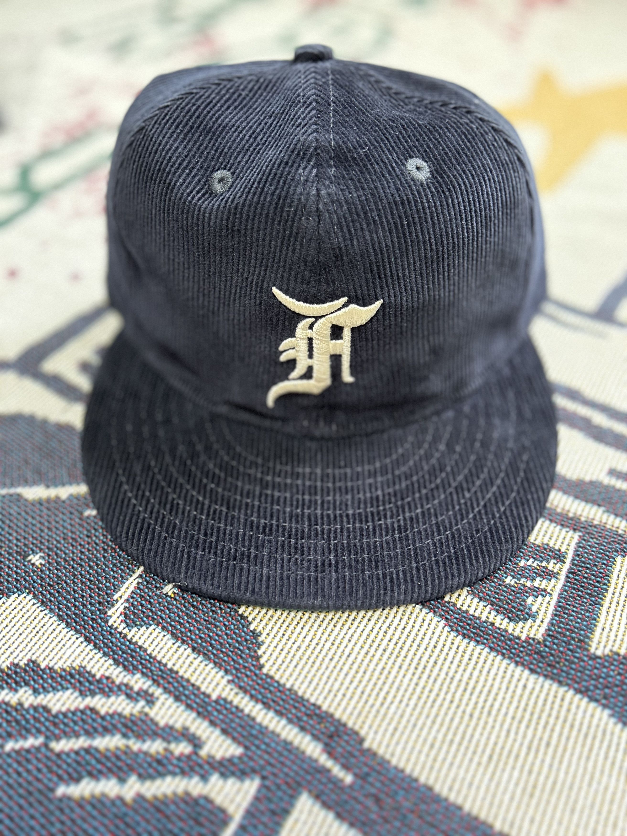 Fear of God ESSENTIALS × NEW ERA