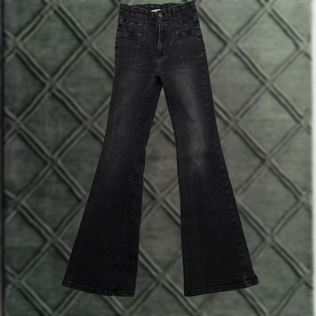 Vintage We The Free Denim Jeans Black Bell Bottoms High Rise Button 27x31 Flared 27x31 Womens 90s Style Size 27" / US 4 / IT 40 - 1 Thumbnail