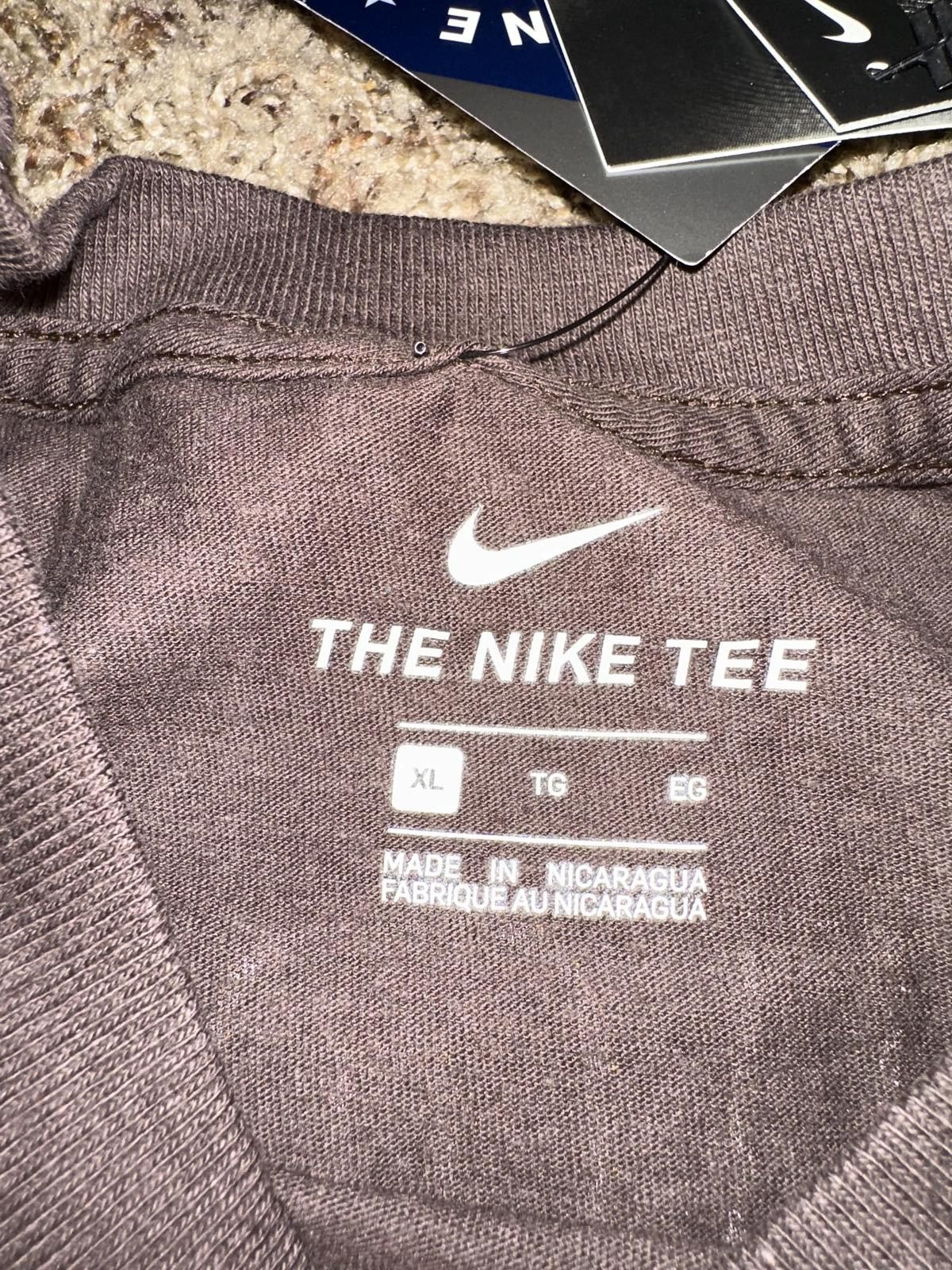 Nike Nike Men’s MLB San Diego Padres Fernando Tatis Jr. #23 Graphic T-Shirt Size US XL / EU 56 / 4 - 3 Thumbnail