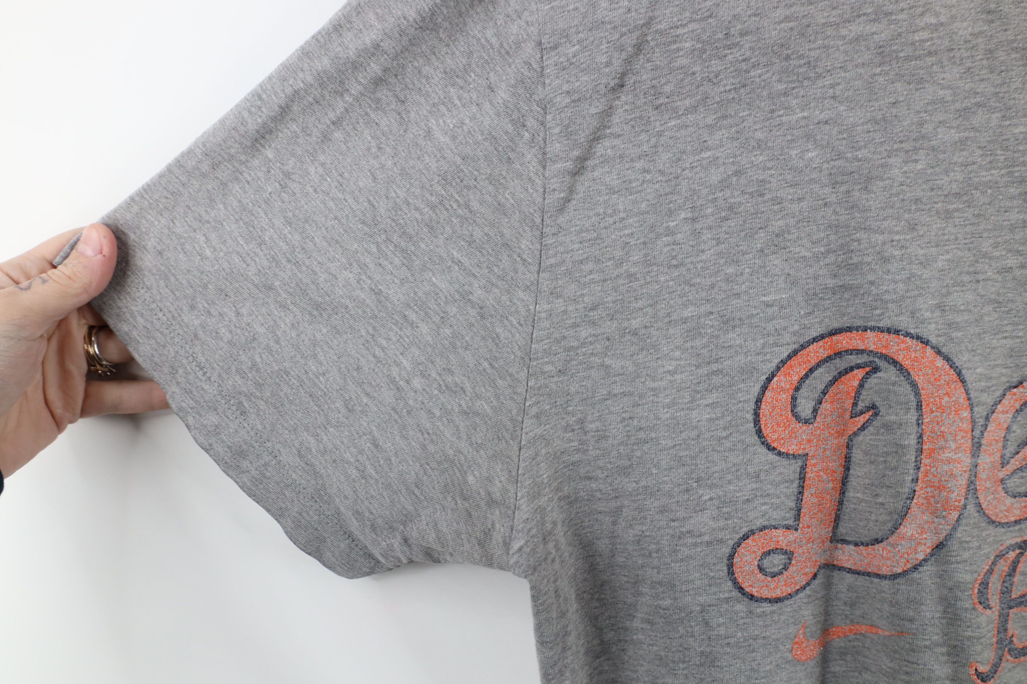 Nike × Vintage Vintage Nike Mini Swoosh Detroit Tigers Baseball T-Shirt Size US XL / EU 56 / 4 - 9 Thumbnail