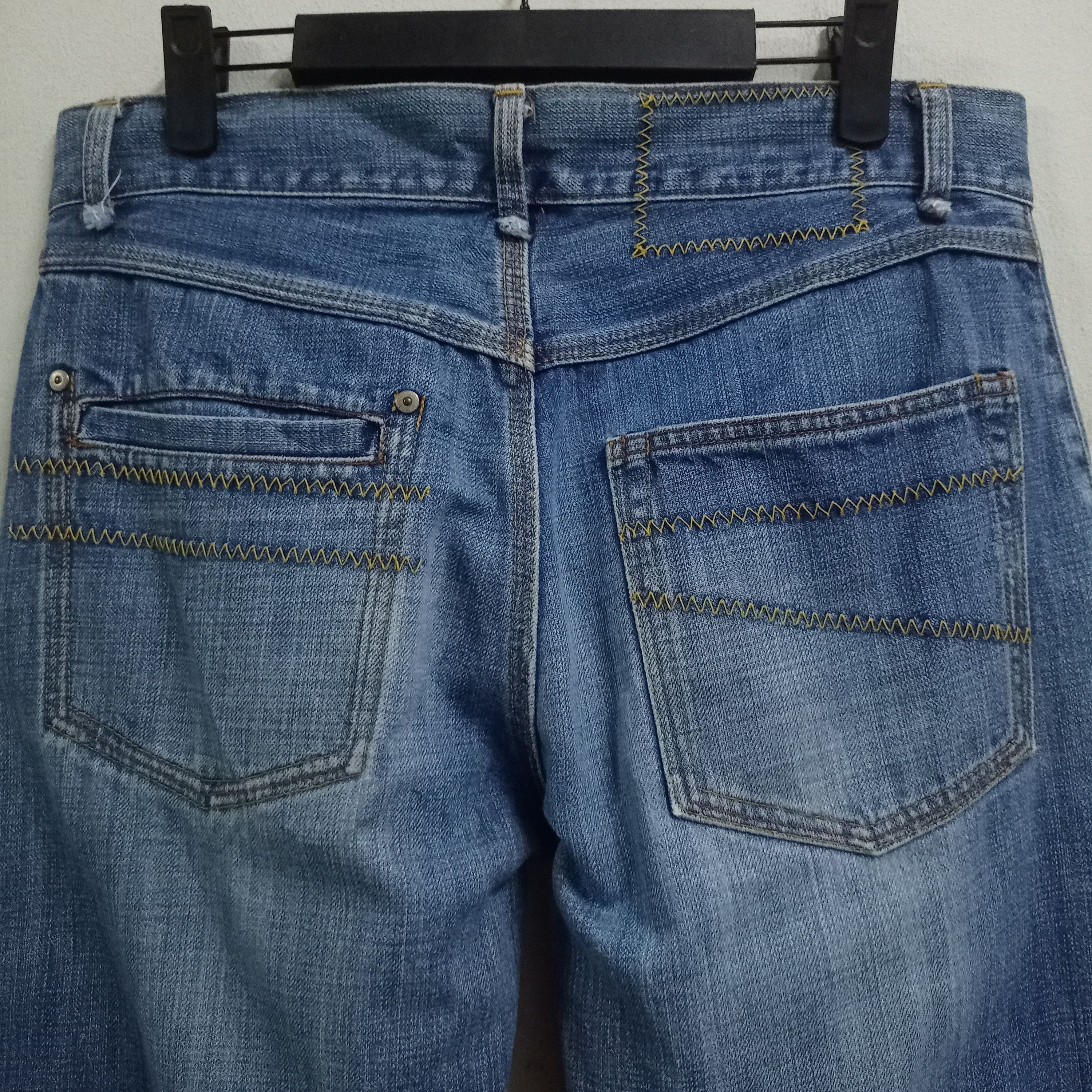 Helly Hansen Vintage Japan Helly Hansen Curve Leg Distressed Baggy Jeans Size US 32 / EU 48 - 6 Thumbnail