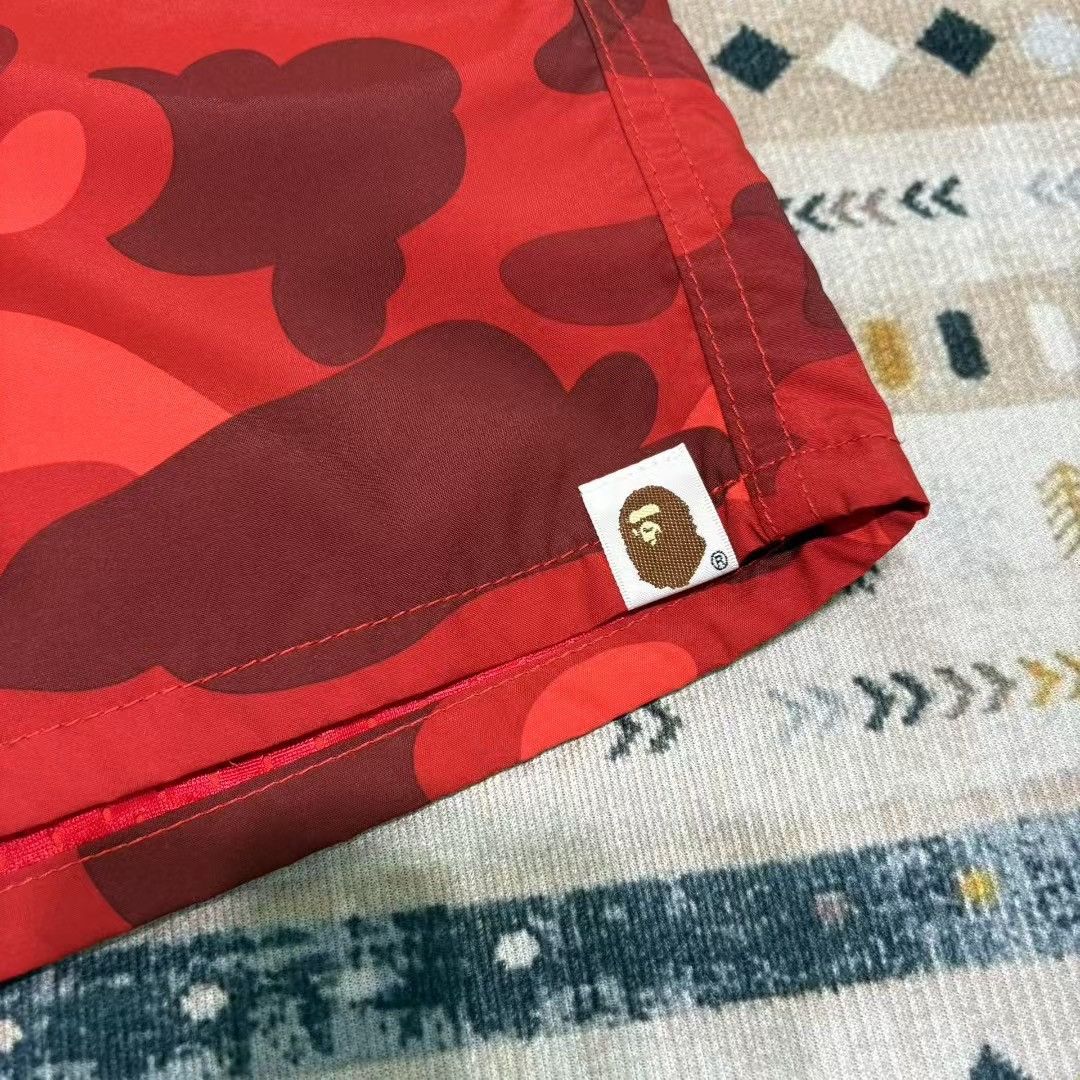 Bape BAPE SHARK SHORTS Size US 30 / EU 46 - 2 Thumbnail