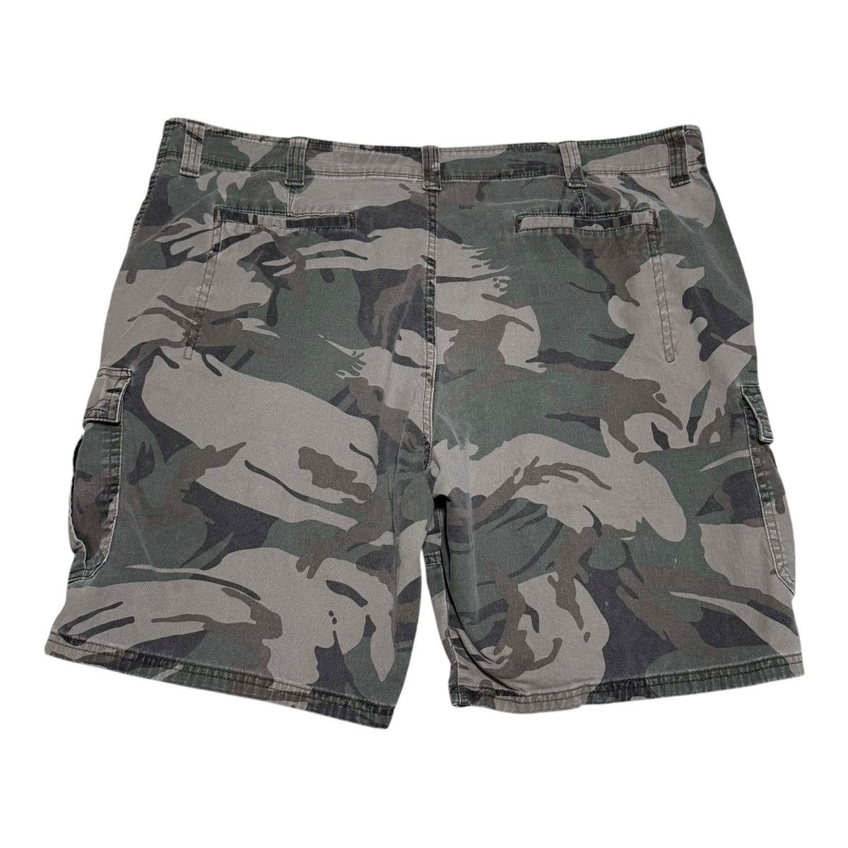 Wrangler Wrangler Relaxed Fit Camouflage Cargo Shorts Men’s 40 Size US 42 / EU 58 - 3 Thumbnail