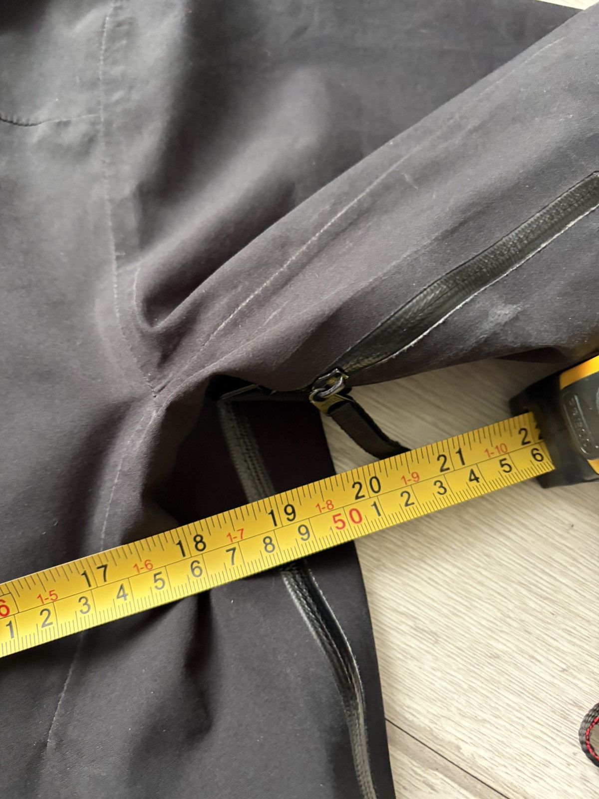 Arc'teryx ARCTERYX BETA LT JACKET Size US S / EU 44-46 / 1 - 21 Thumbnail