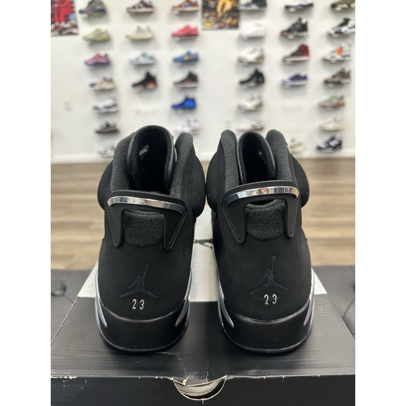 Jordan Brand Size 13 - Jordan 6 Retro Mid Chrome Size US 13 / EU 46 - 5 Thumbnail