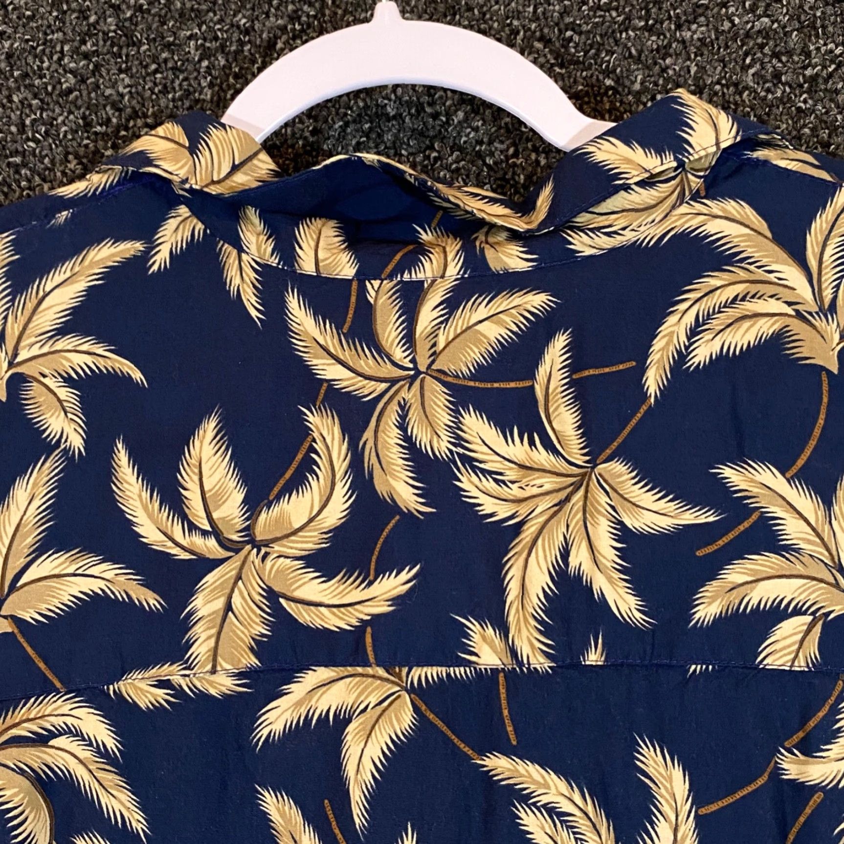 Paradise Found Paradise Found Hawaiian Shirt Mens XL Blue Brown Floral All Over Casual Vacation Shirt Size US XL / EU 56 / 4 - 6 Thumbnail