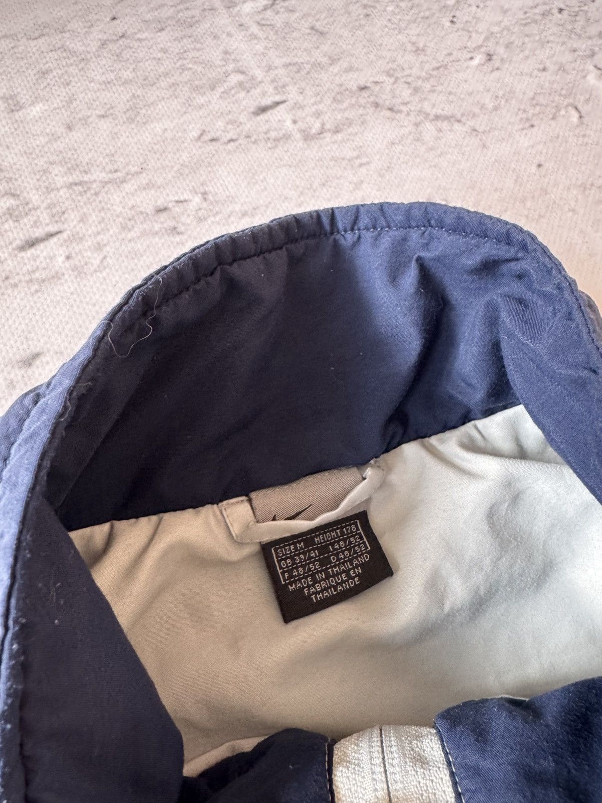 Nike × Vintage NIKE VINTAGE BASIC LOGO OVERSIZE BAGGY LIGHT JACKET Size US M / EU 48-50 / 2 - 7 Thumbnail