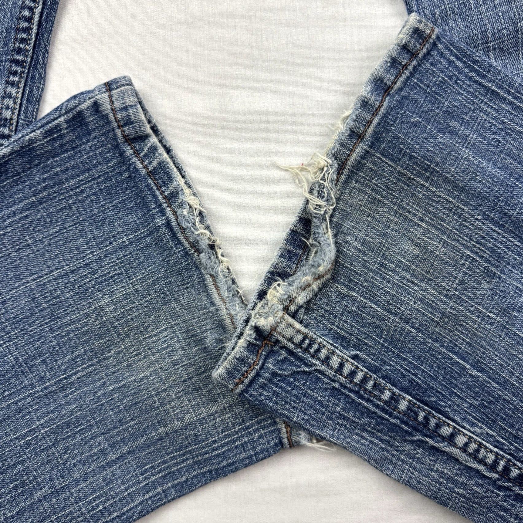 Levi's VINTAGE Levi's 518 Bootcut Jeans Womens 30x31 Hipster Y2K Low Blue Size 30" / US 8 / IT 44 - 2 Thumbnail