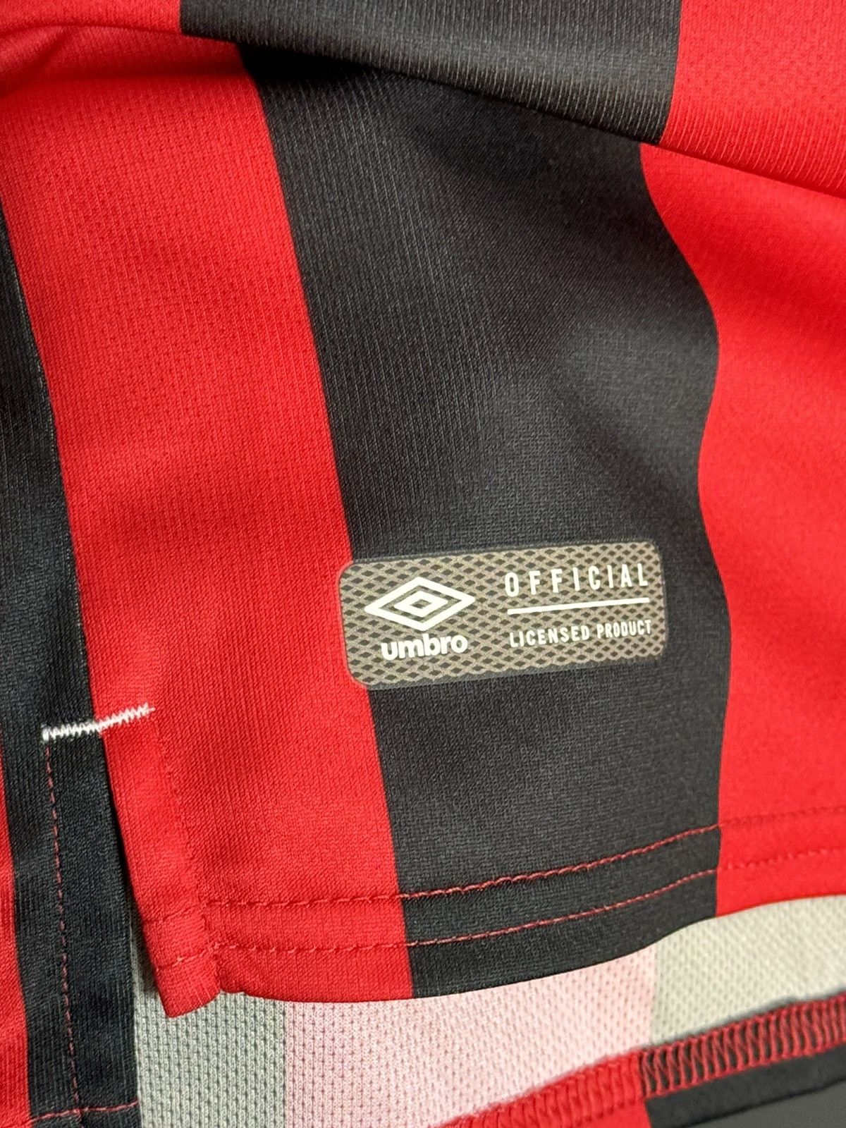 Umbro New XXXL Bournemouth 17/18 Home Football Jersey Size US XXL / EU 58 / 5 - 5 Thumbnail