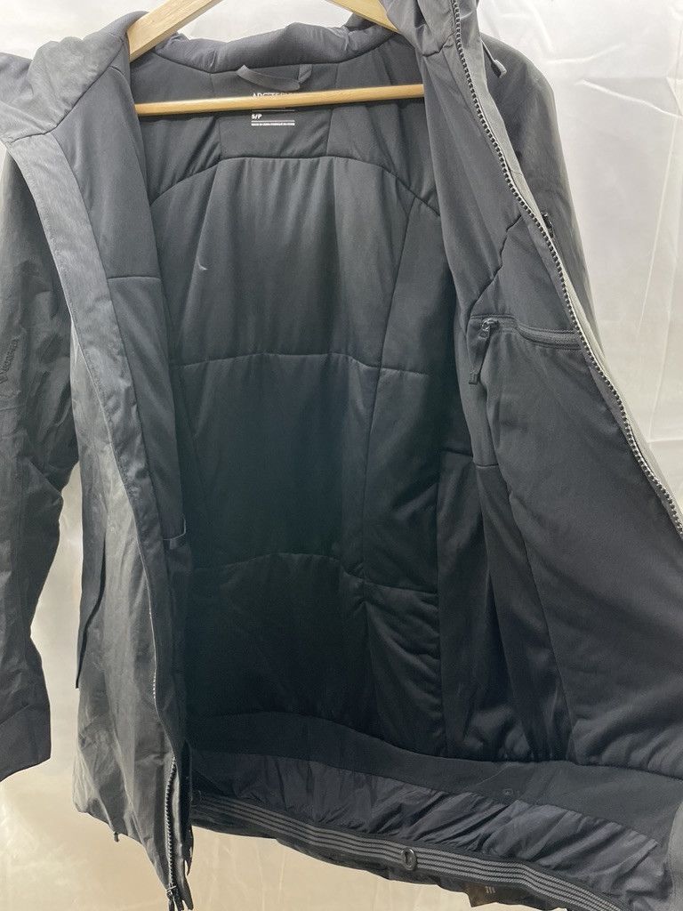 Arc'teryx ARCTERYX Incendia IS Gore Tex Ski Snowboarding Jacket Size S / US 4 / IT 40 - 16 Thumbnail