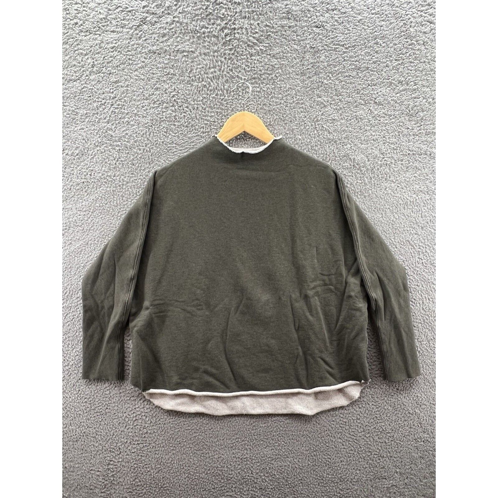 Frank & Eileen Oversized Funnel Neck Green Sweatshirt Sz M