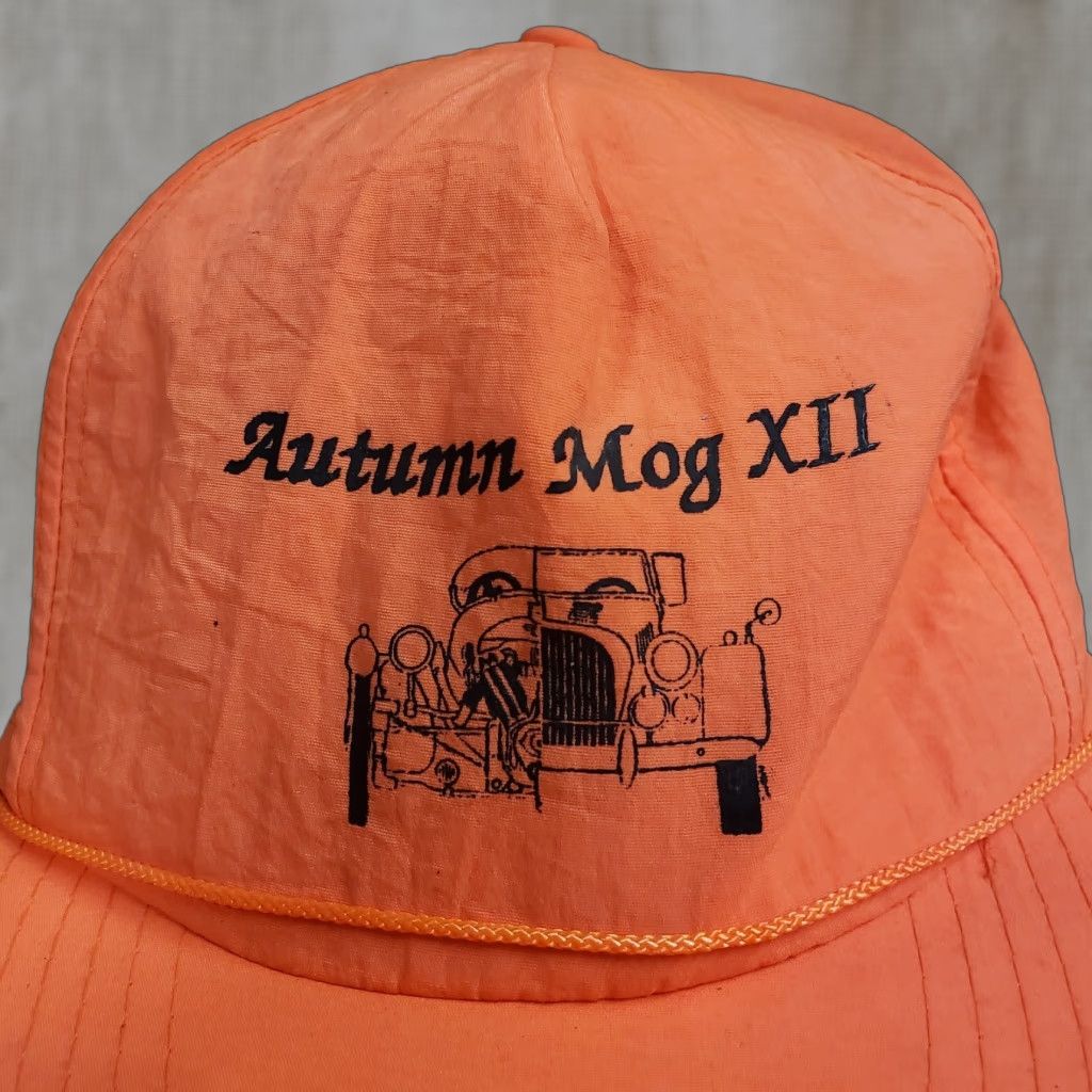 Vintage VINTAGE Hat Morgan Automobiles Group Car Club Autumn Mog XII Adjustable Orange Men Hat Cap Size ONE SIZE - 1 Thumbnail