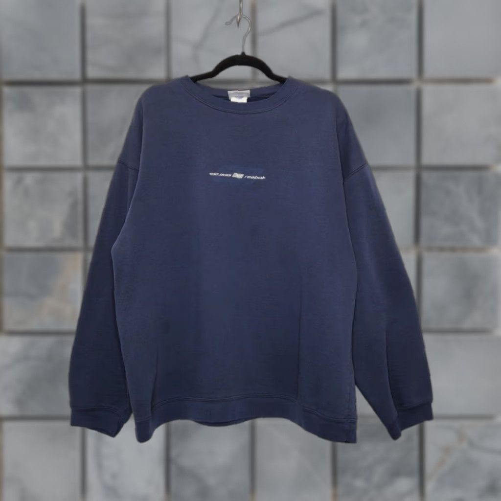 Reebok VINTAGE Reebok Sweatshirt Crewneck Oversized Spellout Logo Blue L Adults Unisex Pullover 90s VTG Size US L / EU 52-54 / 3 - 1 Thumbnail