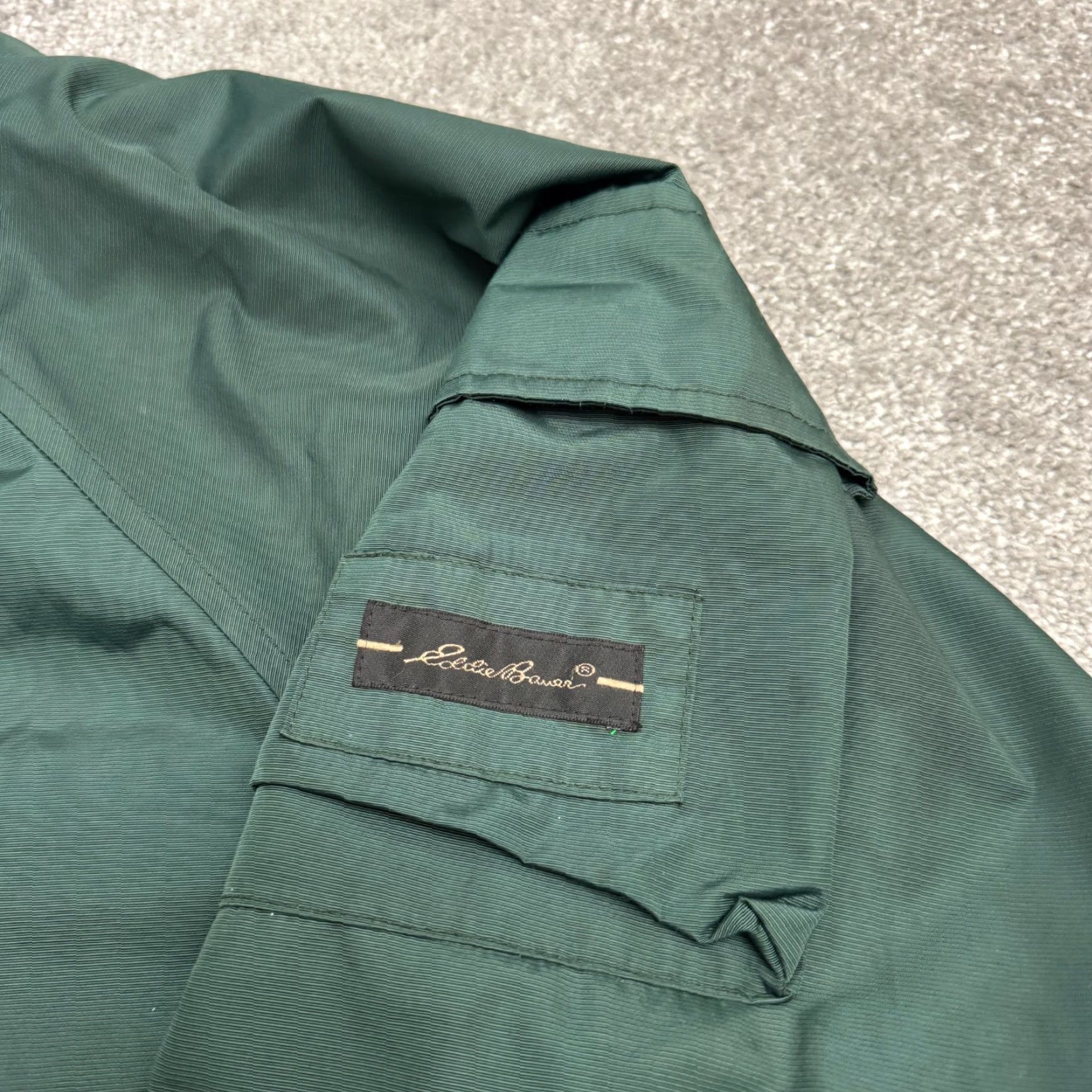 Eddie Bauer VINTAGE Eddie Bauer Parka Jacket Hoodie Mens M Green Nylon Outdoor 90s Size US M / EU 48-50 / 2 - 7 Thumbnail