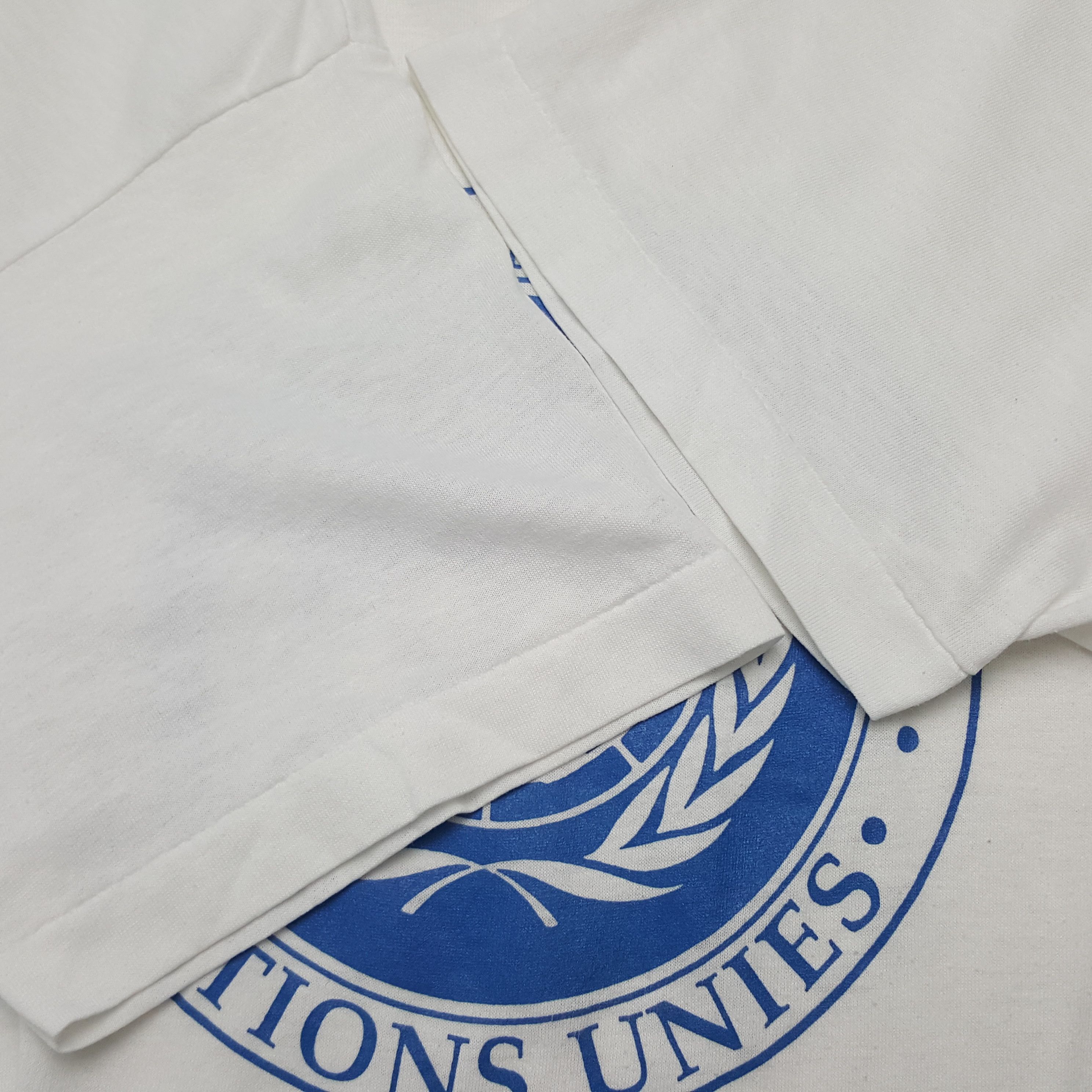 Vintage Vintage United National Tshirt Size US M / EU 48-50 / 2 - 5 Thumbnail