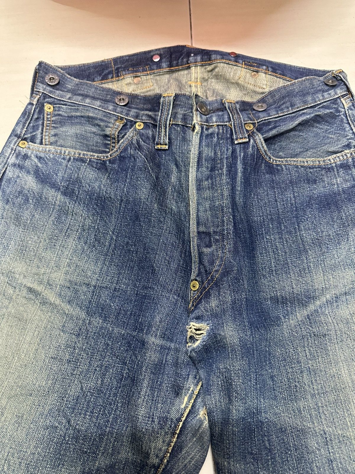 Levi's Vintage Clothing Vtg 201 LVC Levis distressed denim Size US 32 / EU 48 - 8 Thumbnail