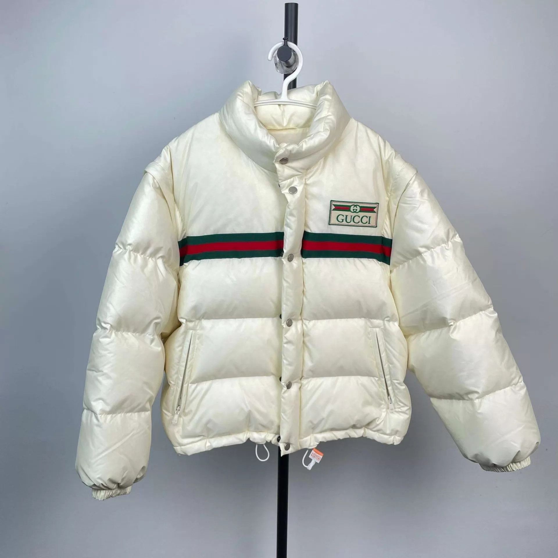 Gucci Gucci color blocked puffer jacket size 42 Size M / US 6-8 / IT 42-44 - 1 Thumbnail