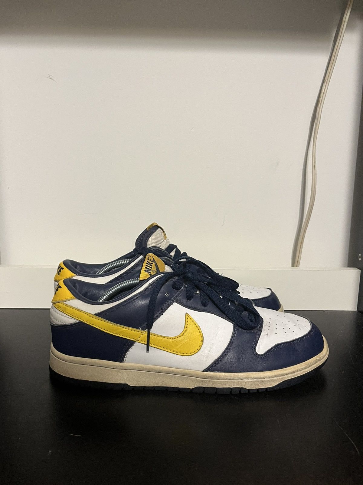 Nike Dunk Low Varsity Maize Vintage 2004 Mens 304714-172